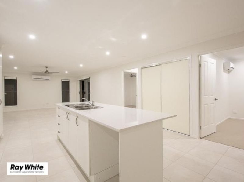 1/7 Kellie Court, Crestmead, QLD 4132