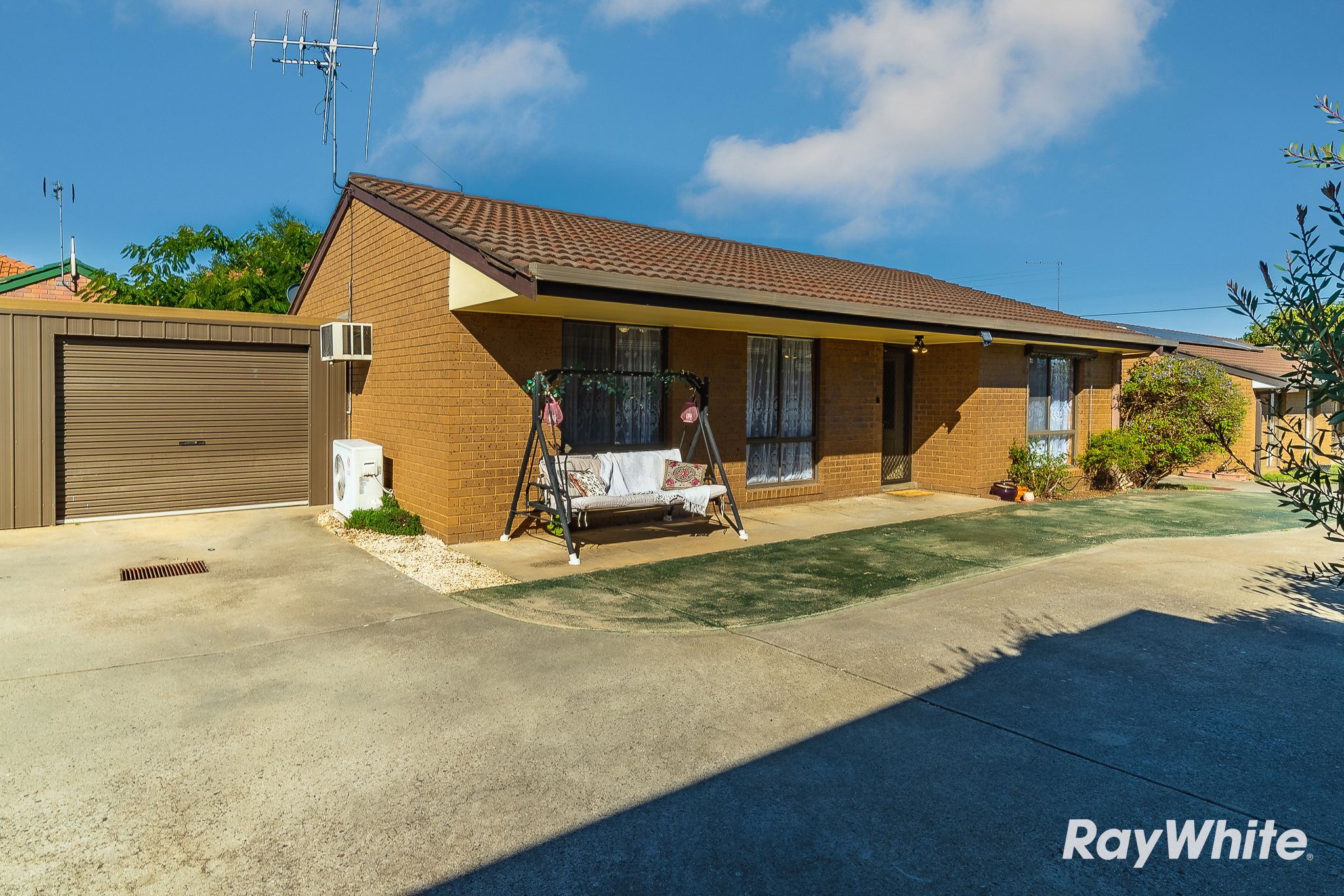 2/97C Panton Street, Golden Square, VIC 3555