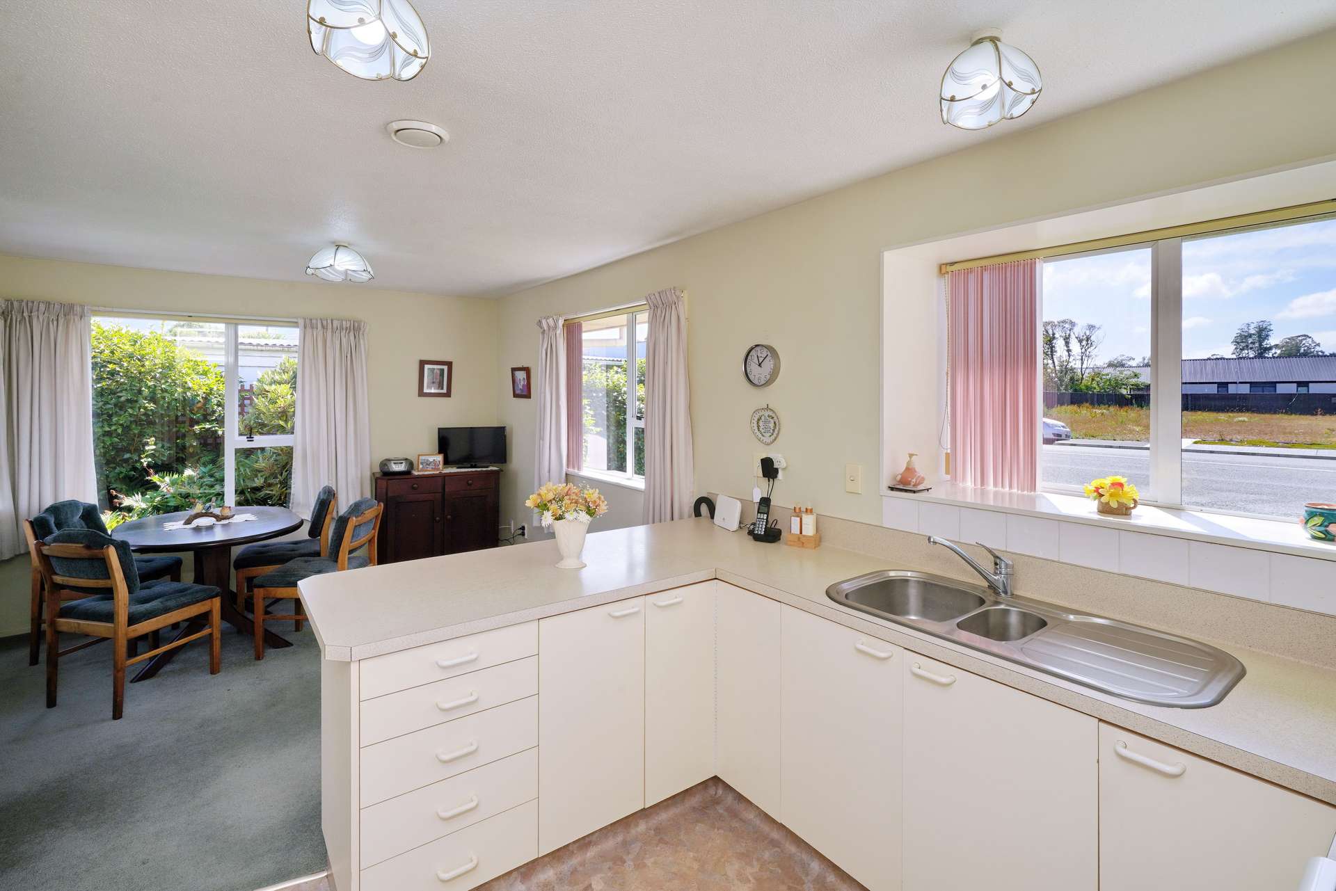 12 Kennedys Bush Road, Halswell, Christchurch City Real Estate Ray