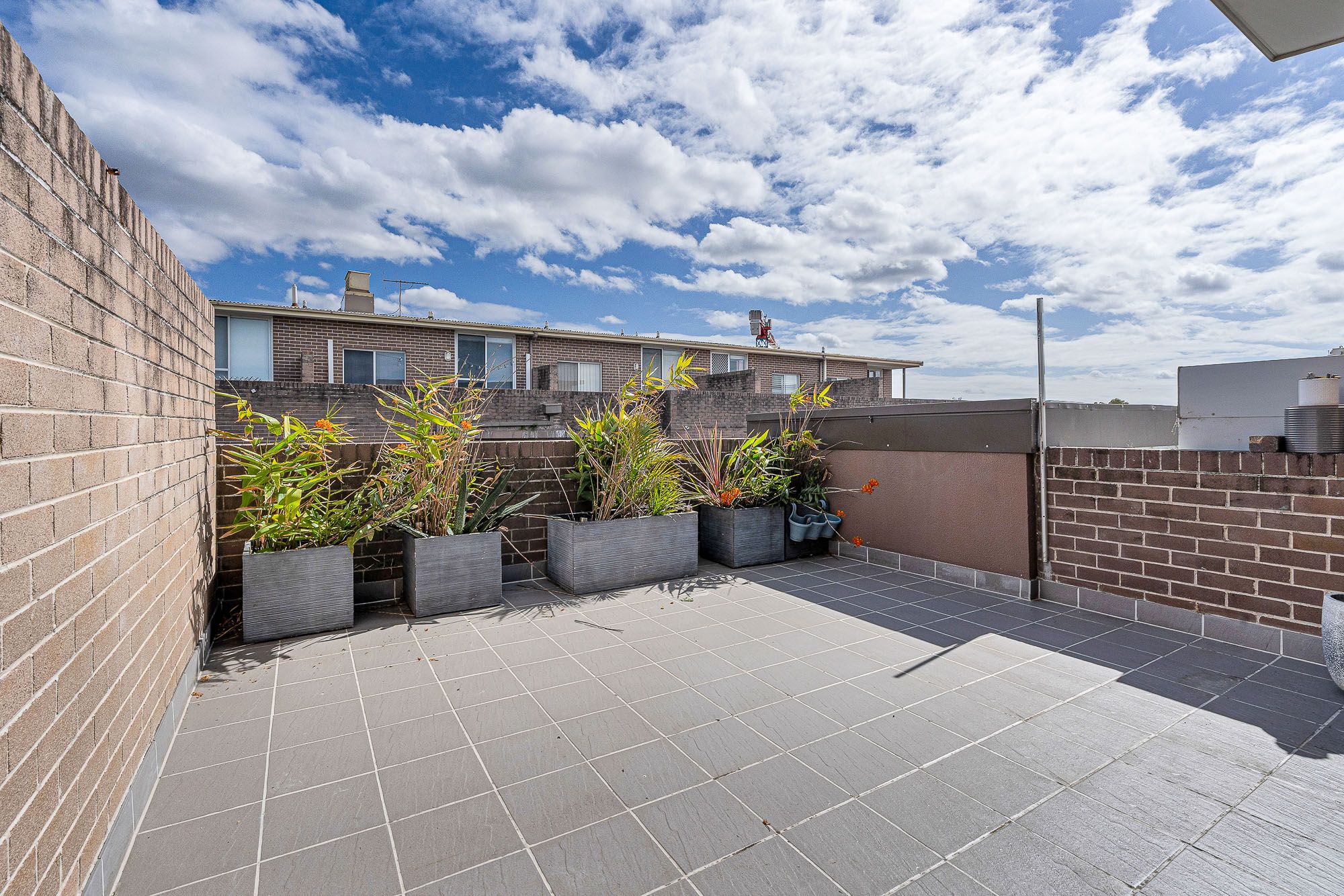 51/320A-338 Liverpool Road — photo 7 of 10