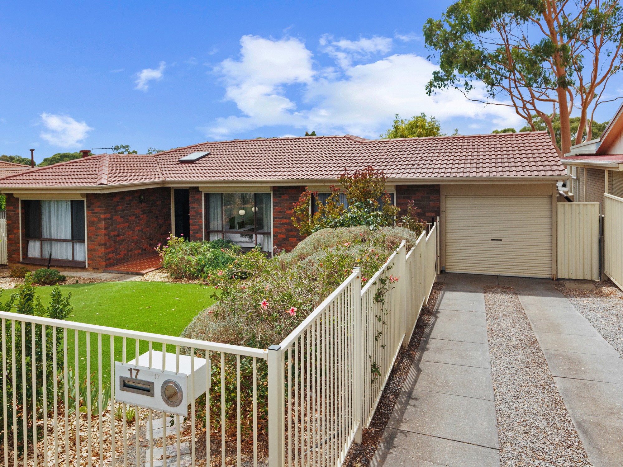 17 Virginia Drive, Morphett Vale, SA 5162