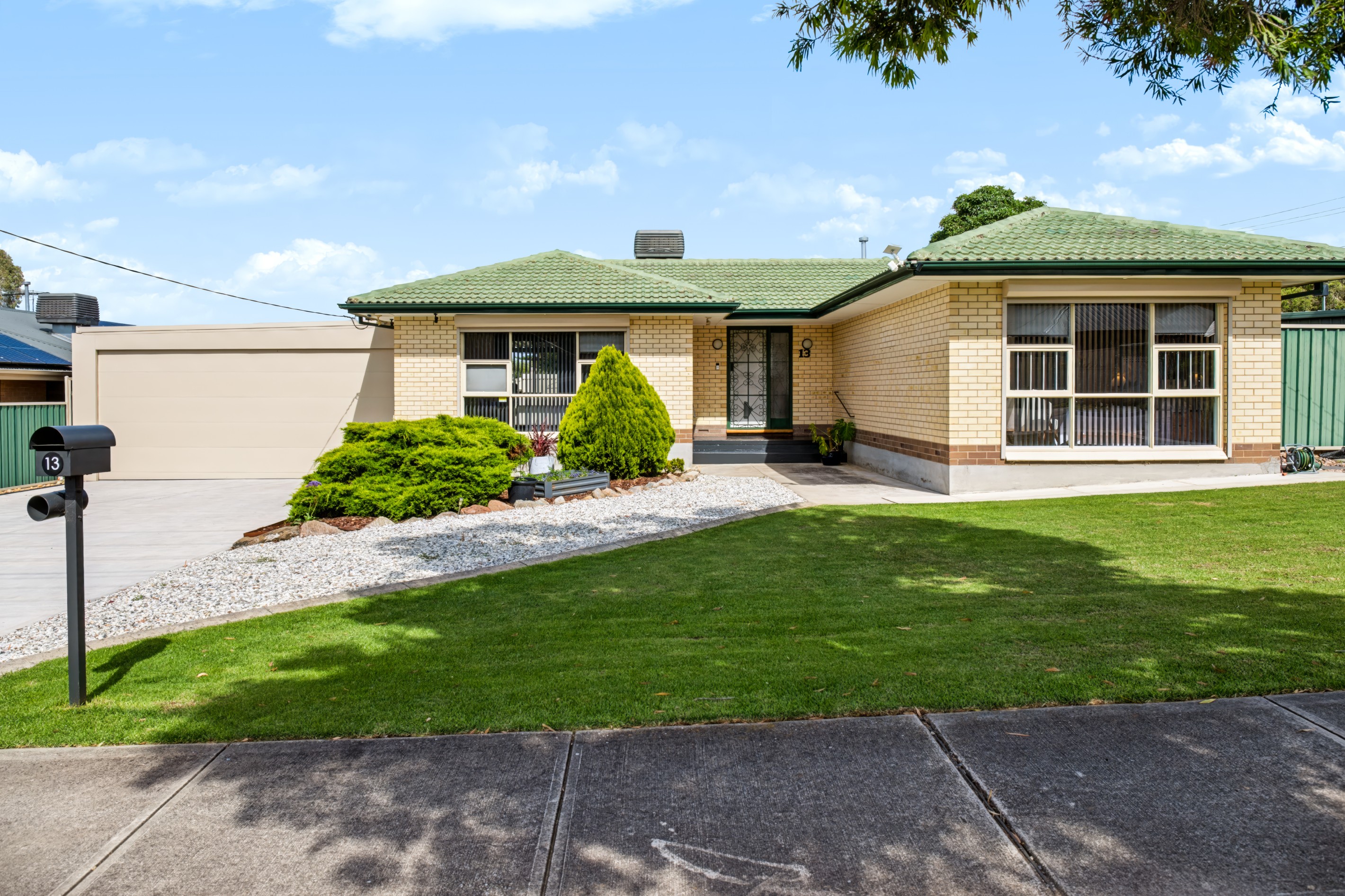 13 Dale Avenue, Ridgehaven, SA 5097