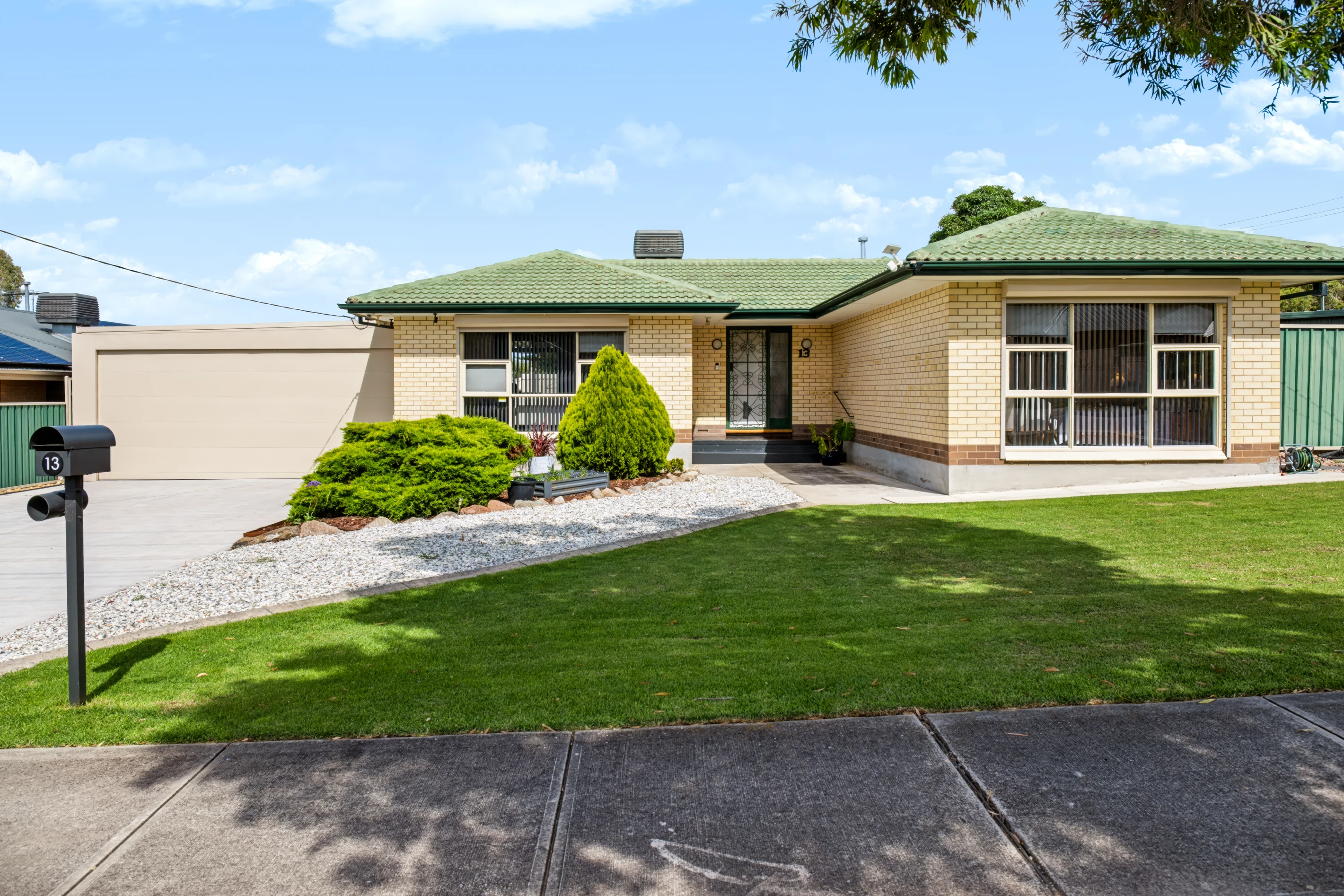 13 Dale Avenue, Ridgehaven, SA 5097