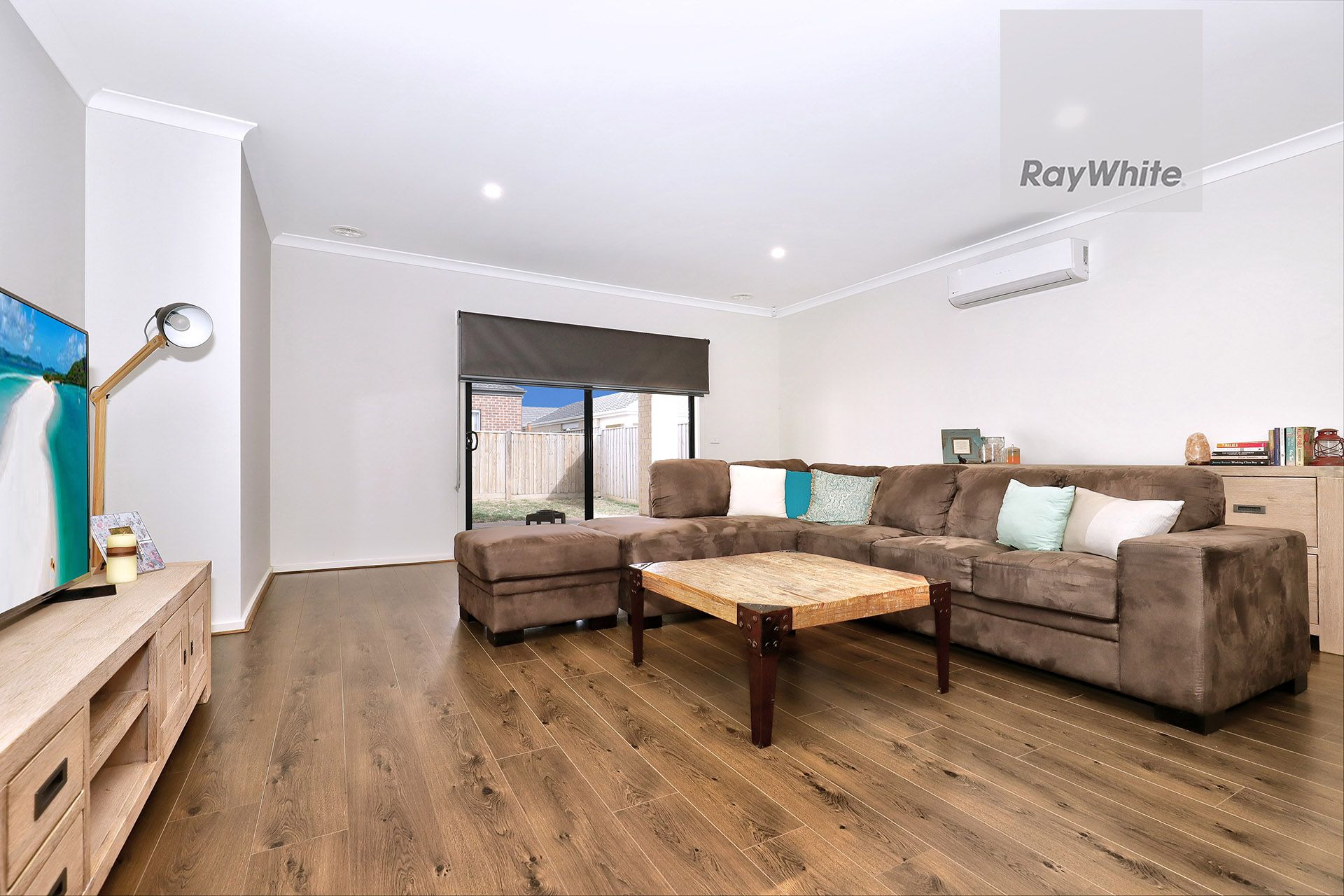 5 Falstone Circuit, Mickleham, VIC 3064