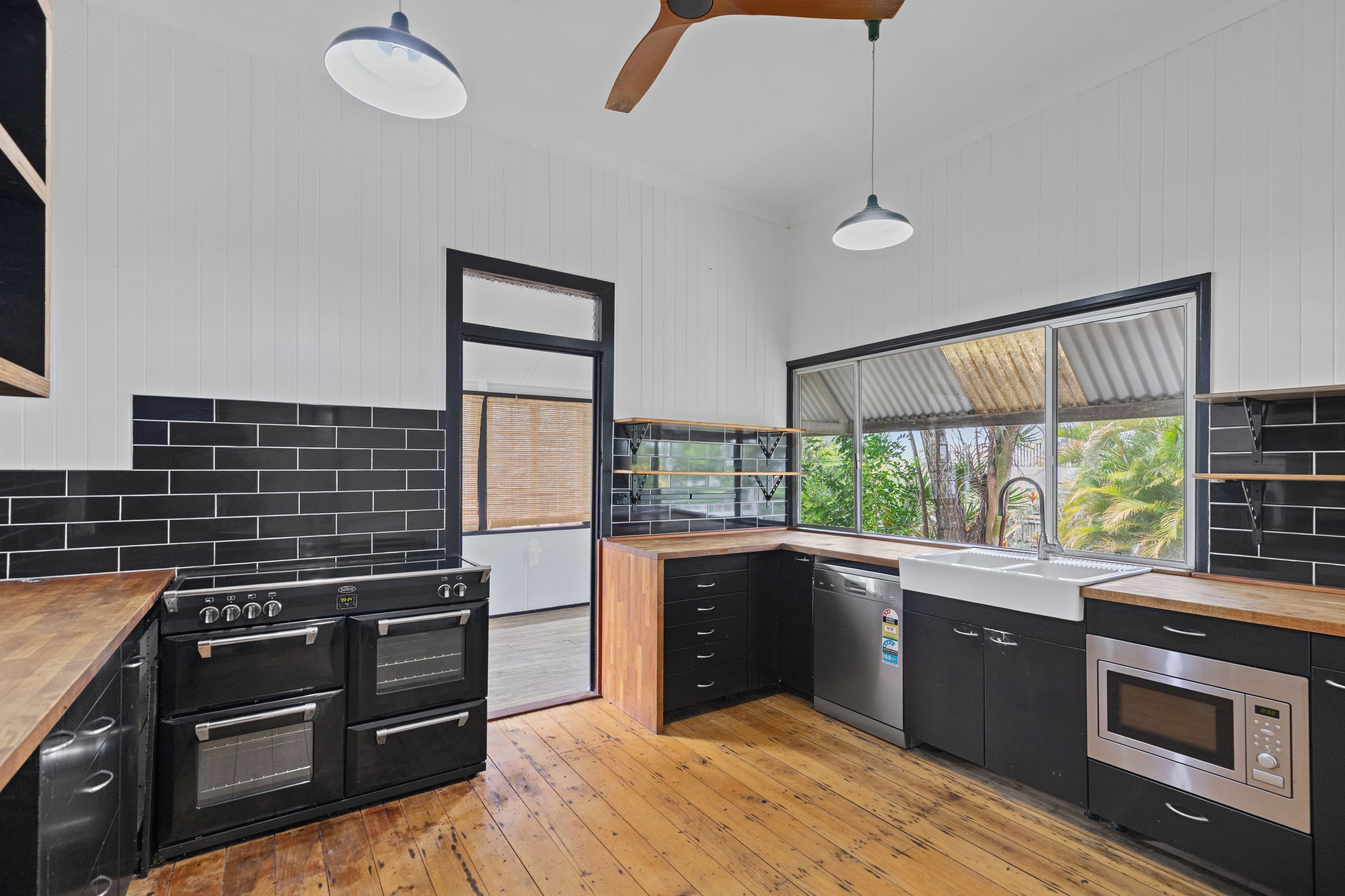 111 Kent Road, Kalinga, QLD 4030