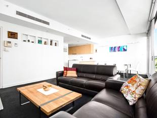 Real Estate Sydney Executive Inner City Living In Exclusive Complex Sydney