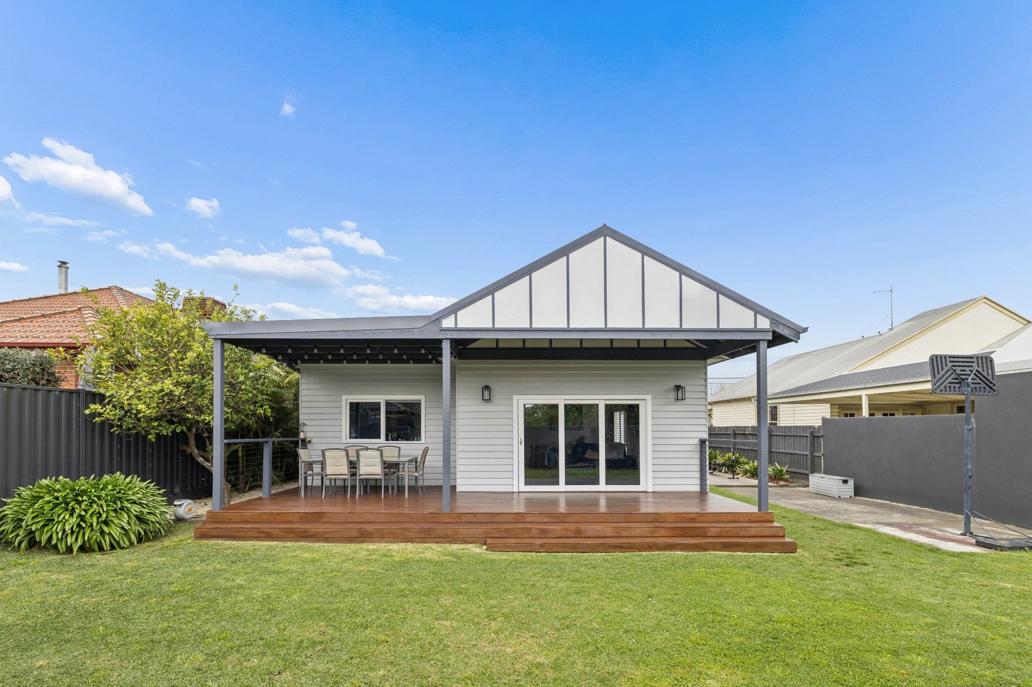 18 Northernhay Street — photo 14 of 15