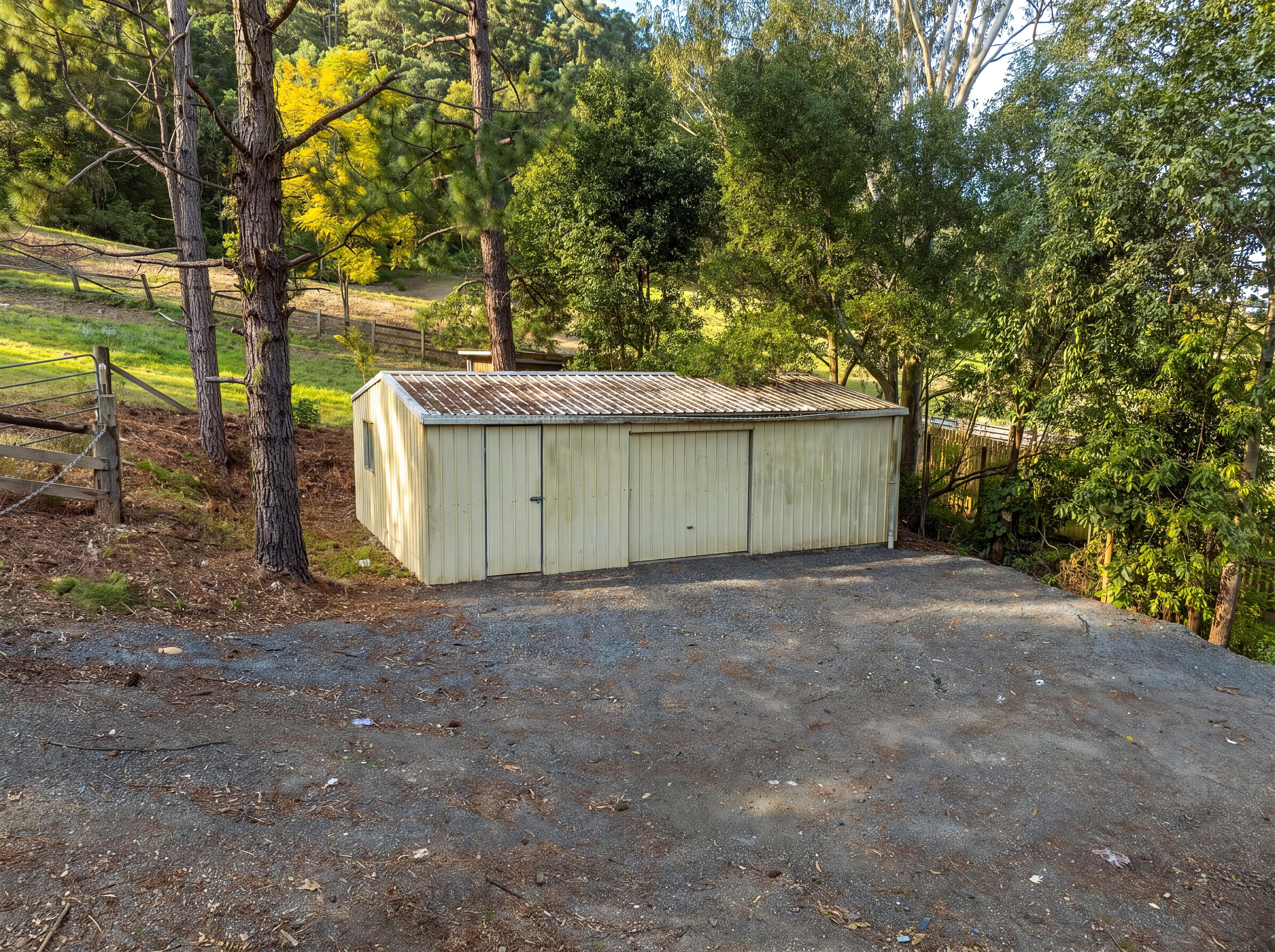 90 Crest Hill Drive — photo 27 of 30