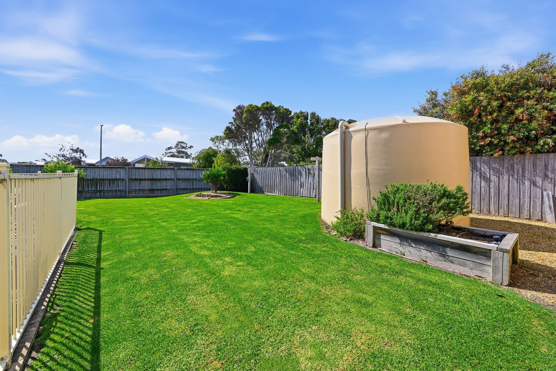 20 Paperbark Place — photo 17 of 21