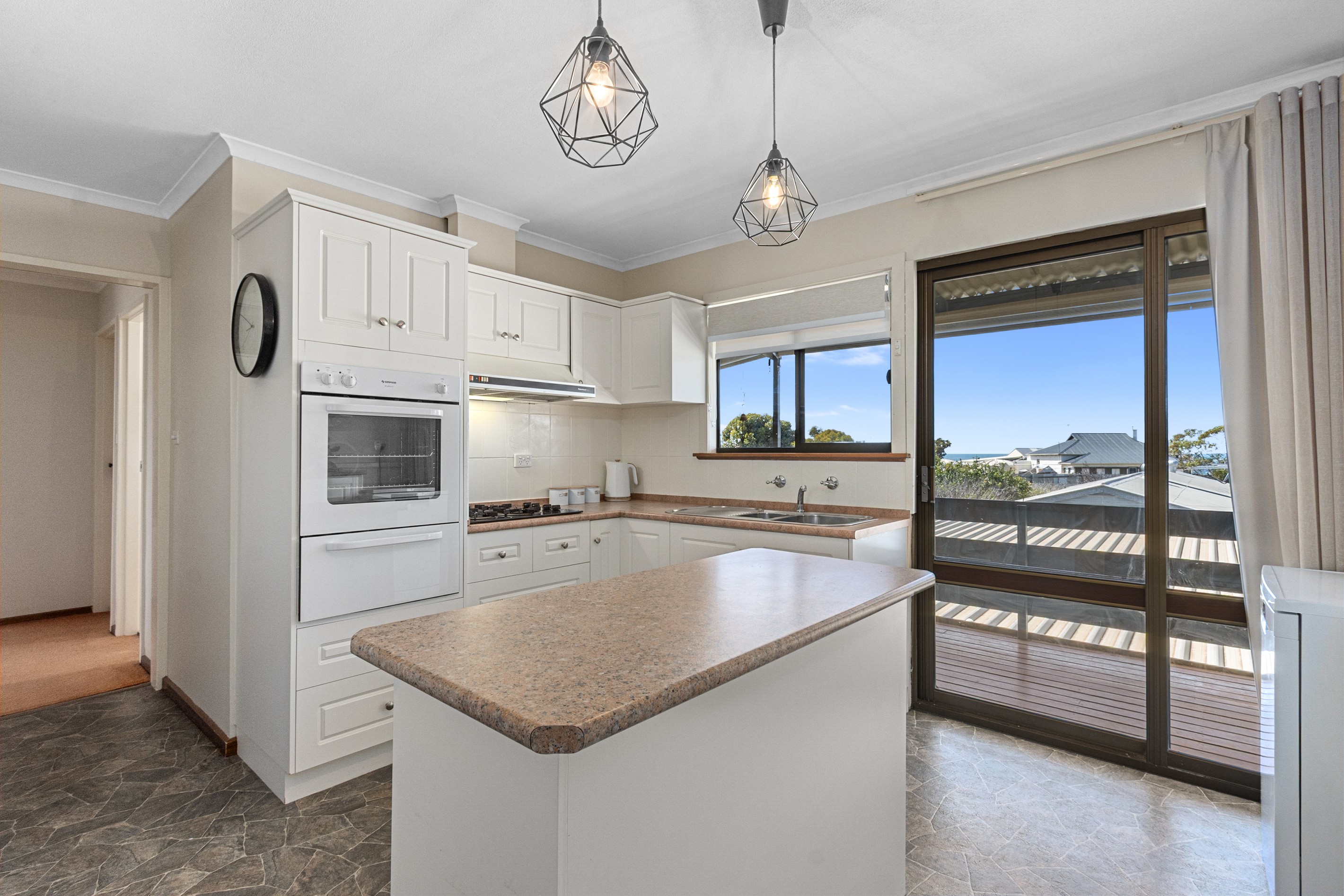 9 Gweneth Court, Port Vincent, SA 5581