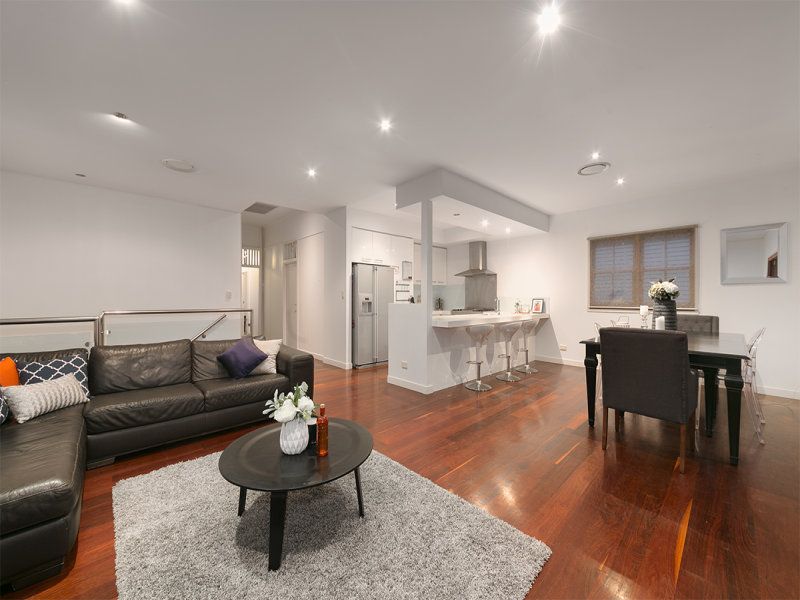 89 Sinclair Street, Kangaroo Point, QLD 4169