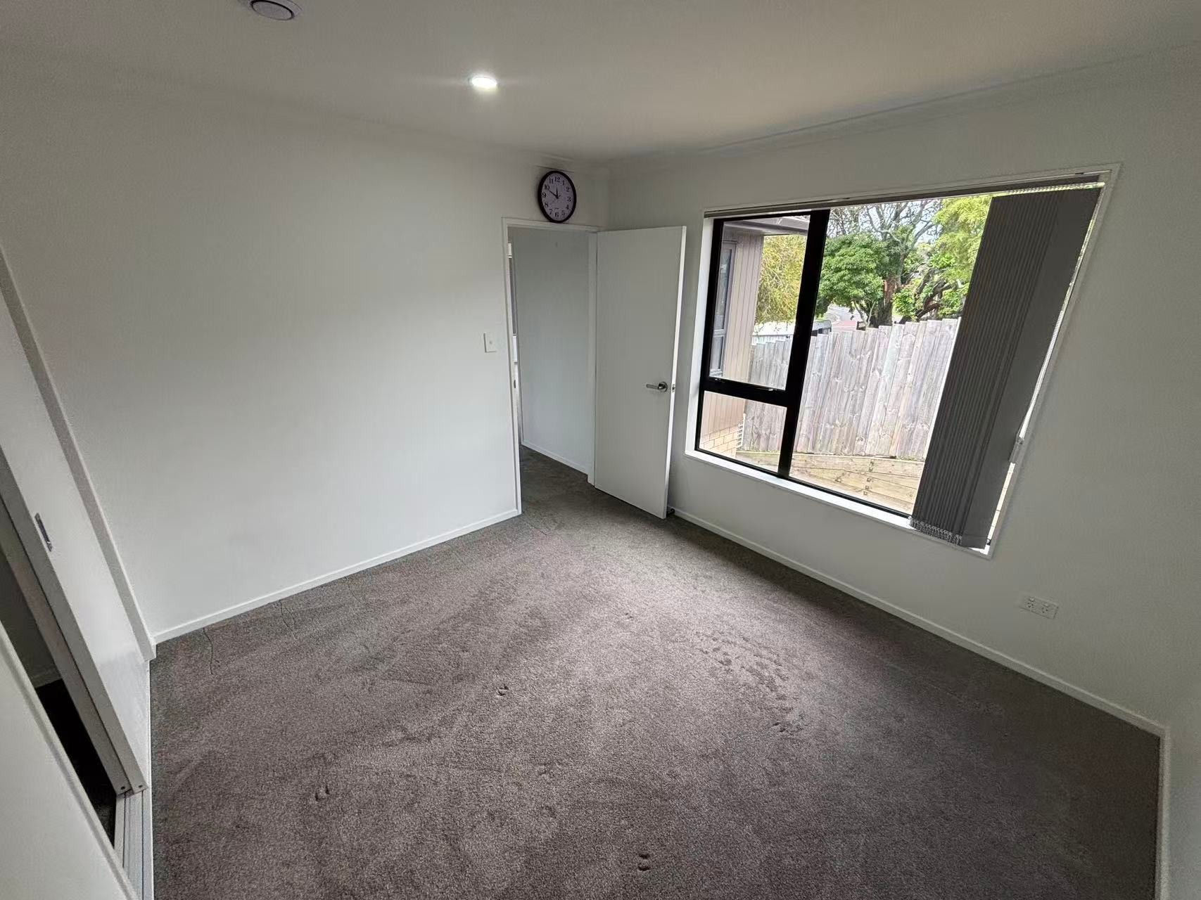 31A Helleur Road, Massey, Waitakere City