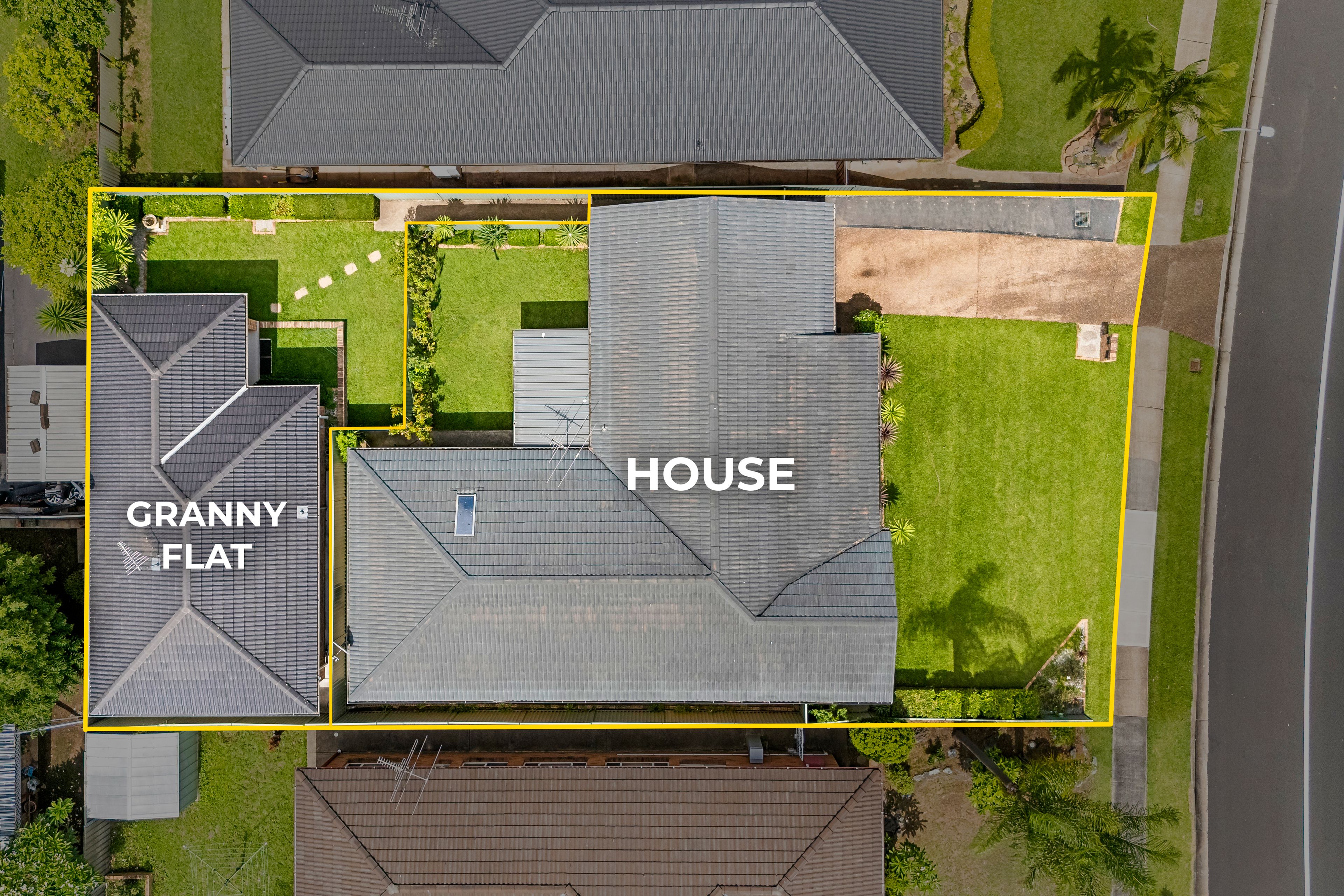 18 & 18a Sweethaven Road, Greenfield Park, NSW 2176