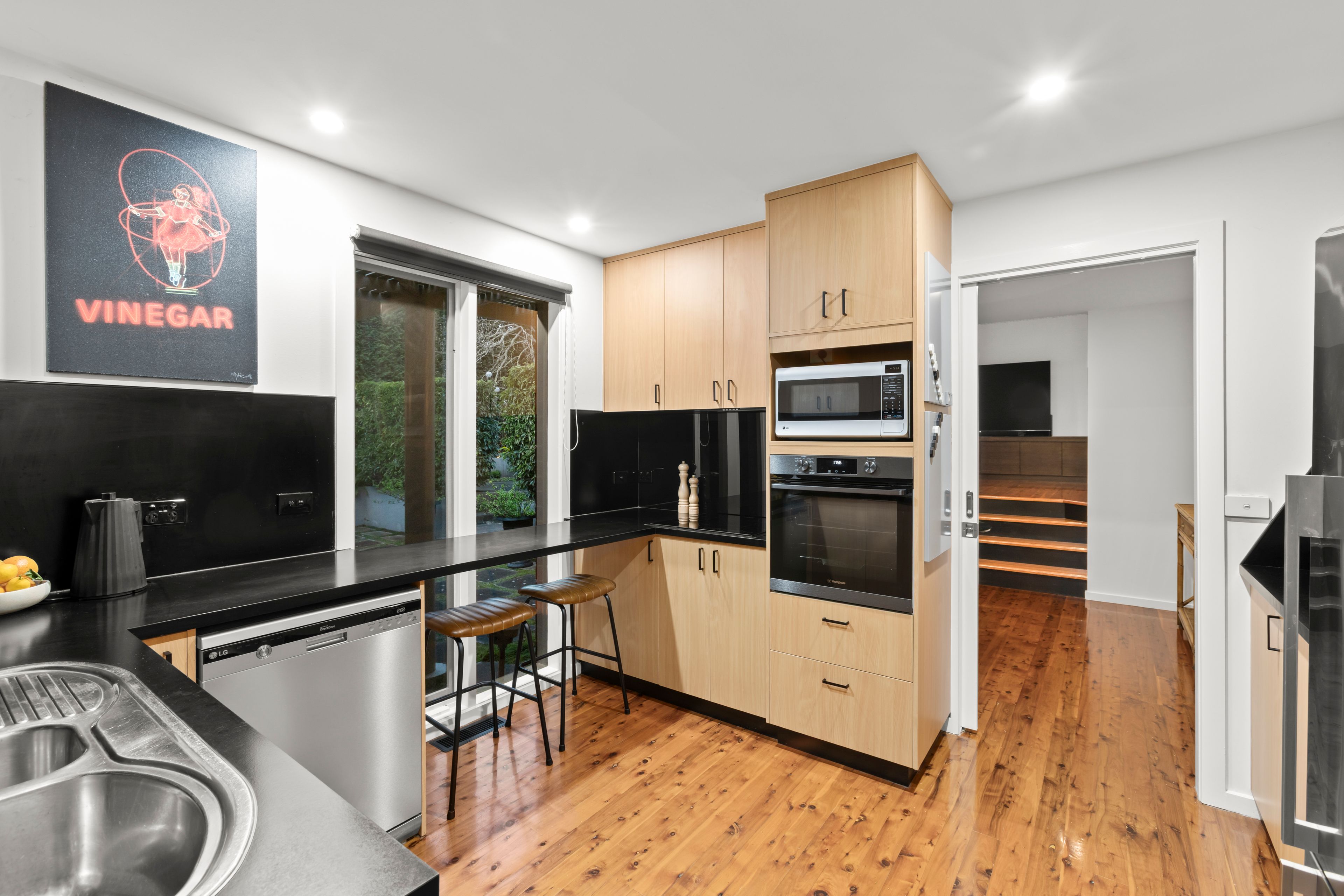 2 Leilani Court — photo 8 of 28