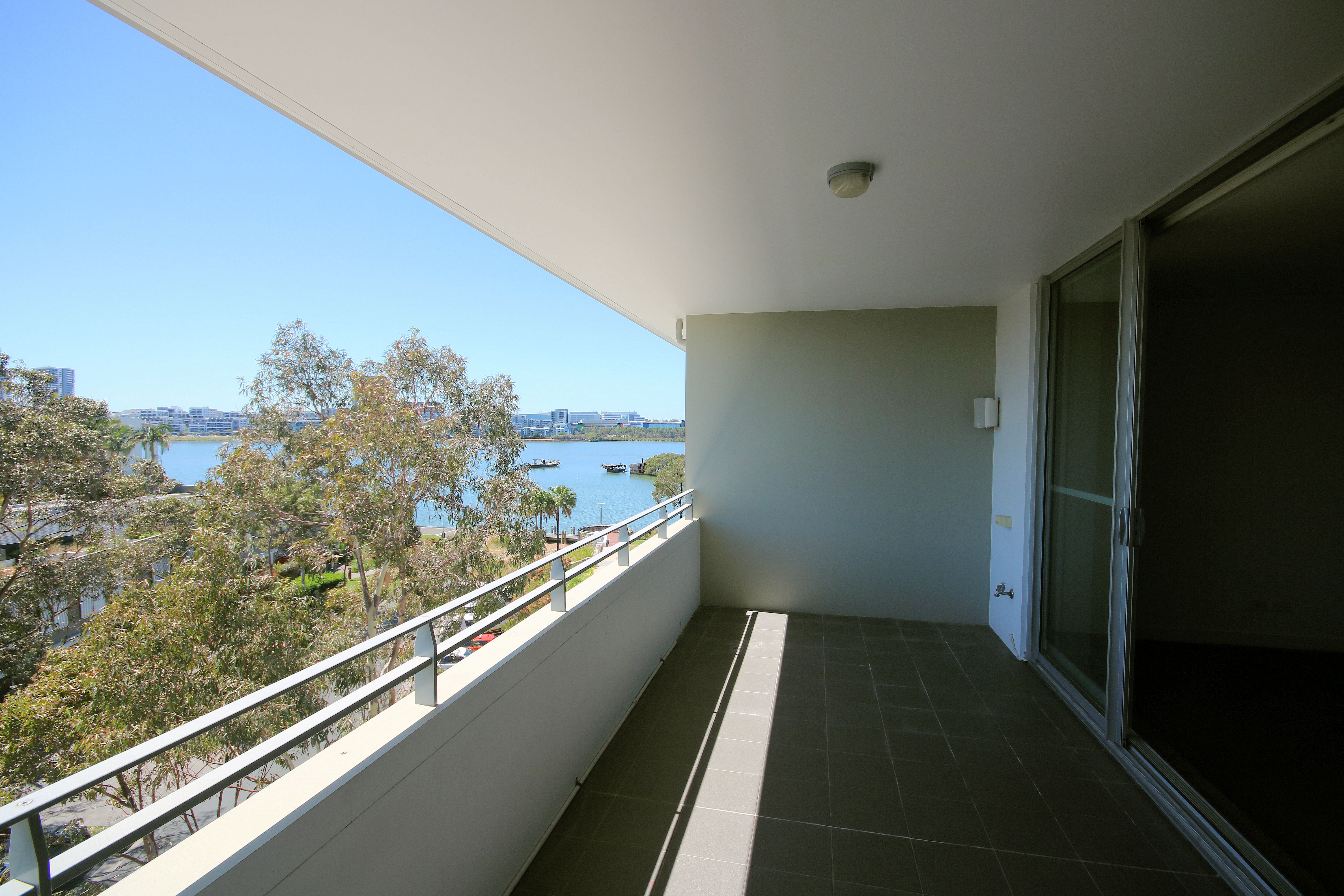 4**/3 Amalfi Drive, Wentworth Point, NSW 2127