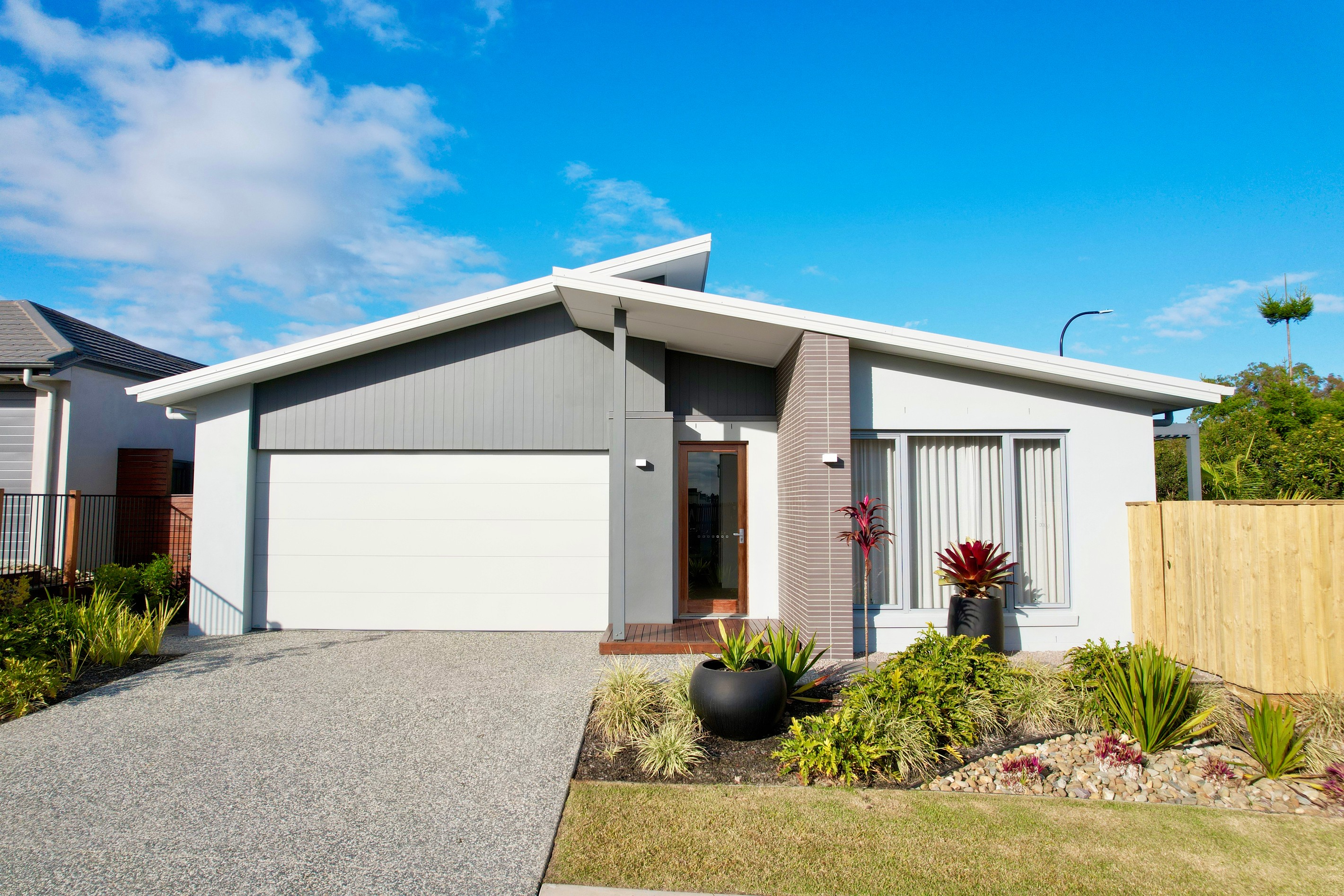 1 Cypress Street, Park Ridge, QLD 4125