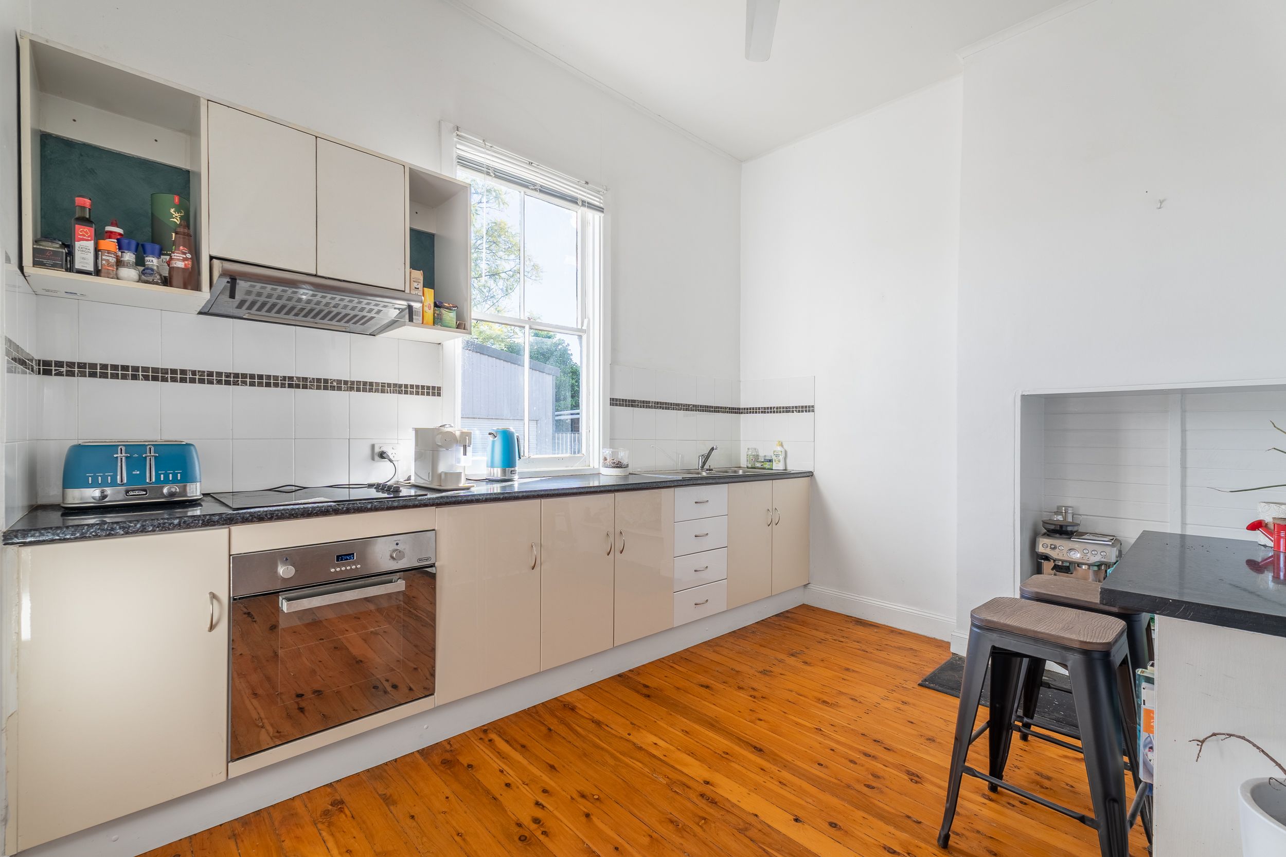 130 Myall Street — photo 6 of 18