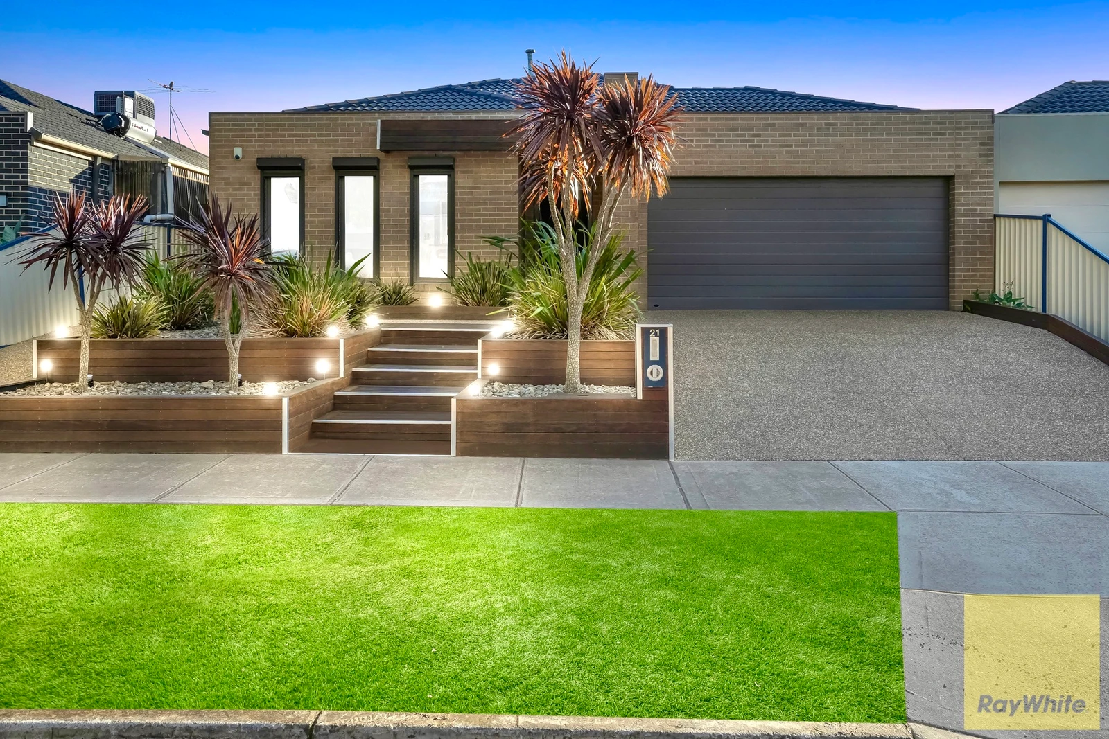 21 Manny Paul Circuit, Burnside Heights, VIC 3023