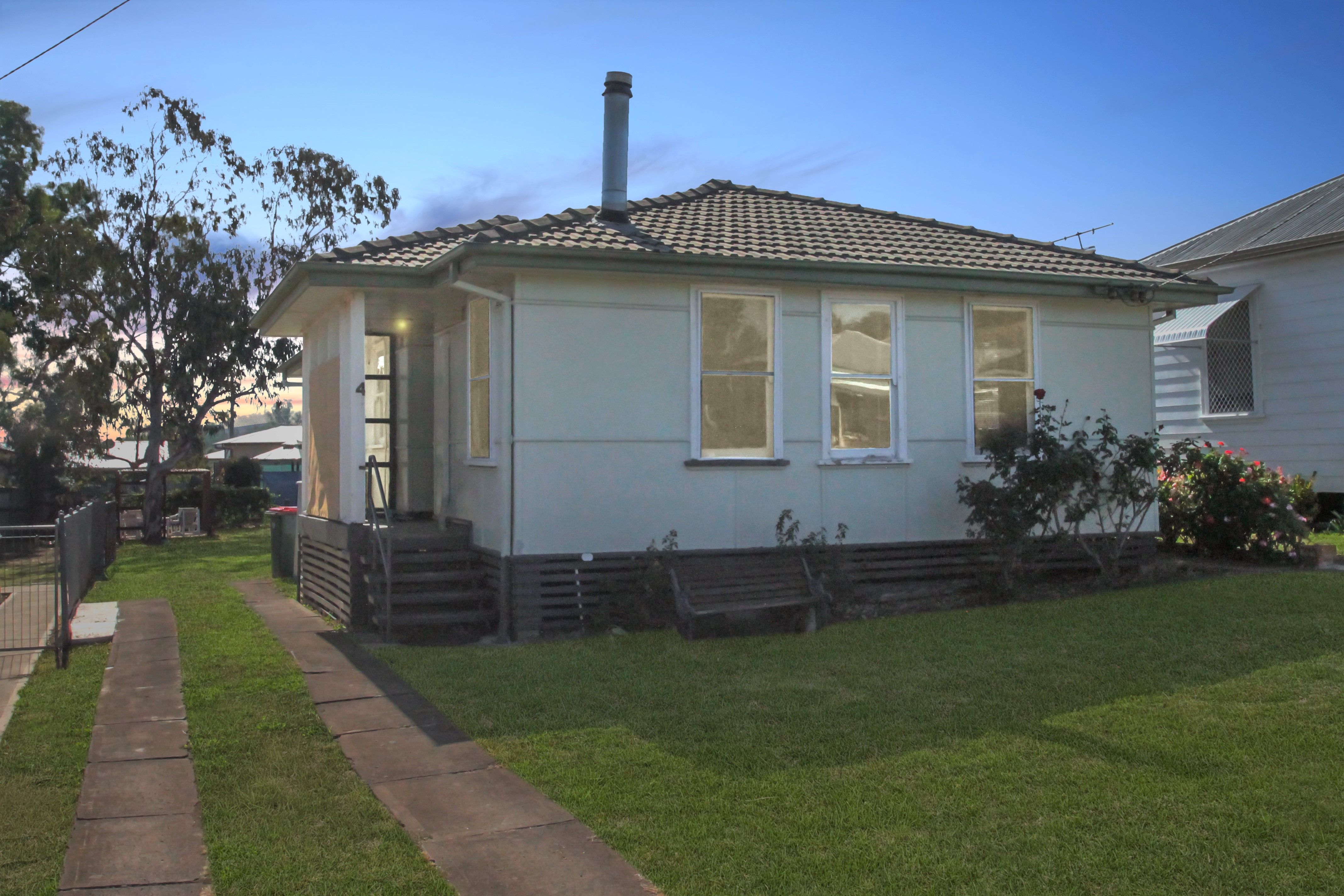 4 Wilkie Street
