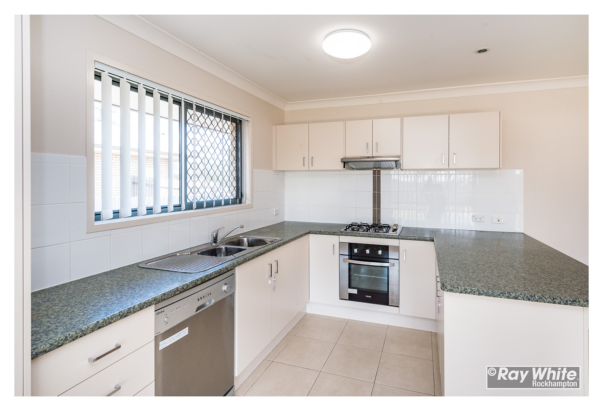 83 Victoria Street, Gracemere, QLD 4702