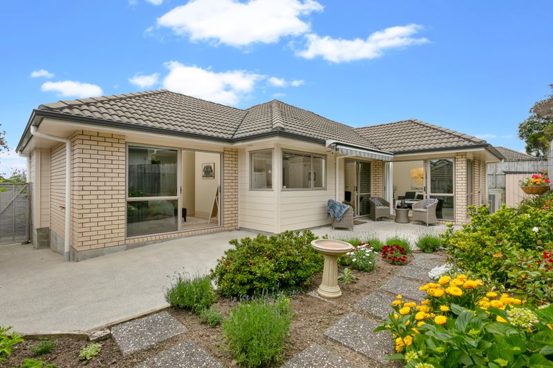 Single Level Brick - Howick