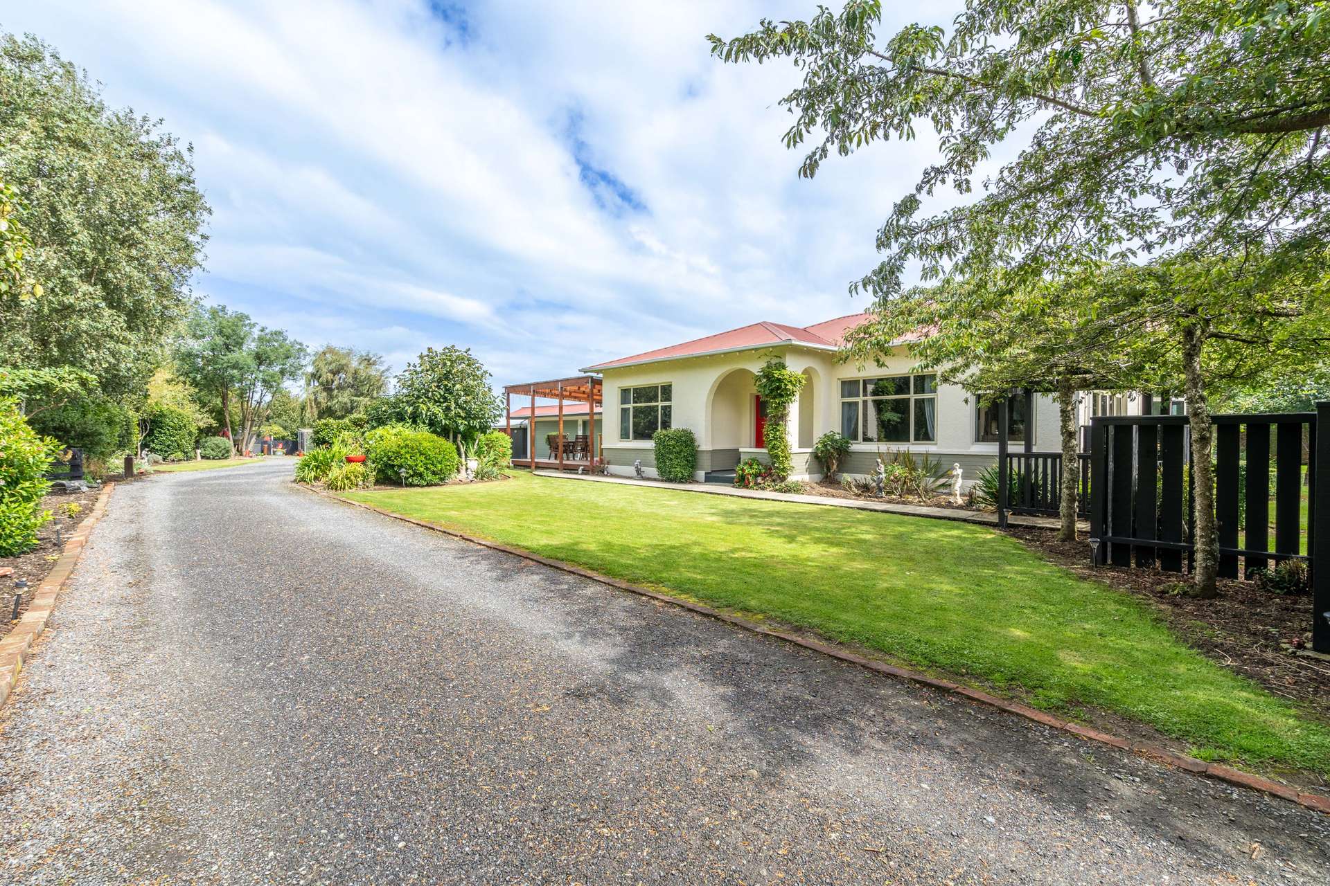 914 Woodlands Invercargill Highway photo 1
