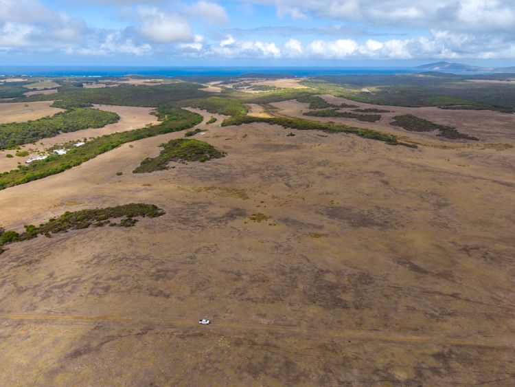 582 Bluff Creek Road, Green Range, WA 6328