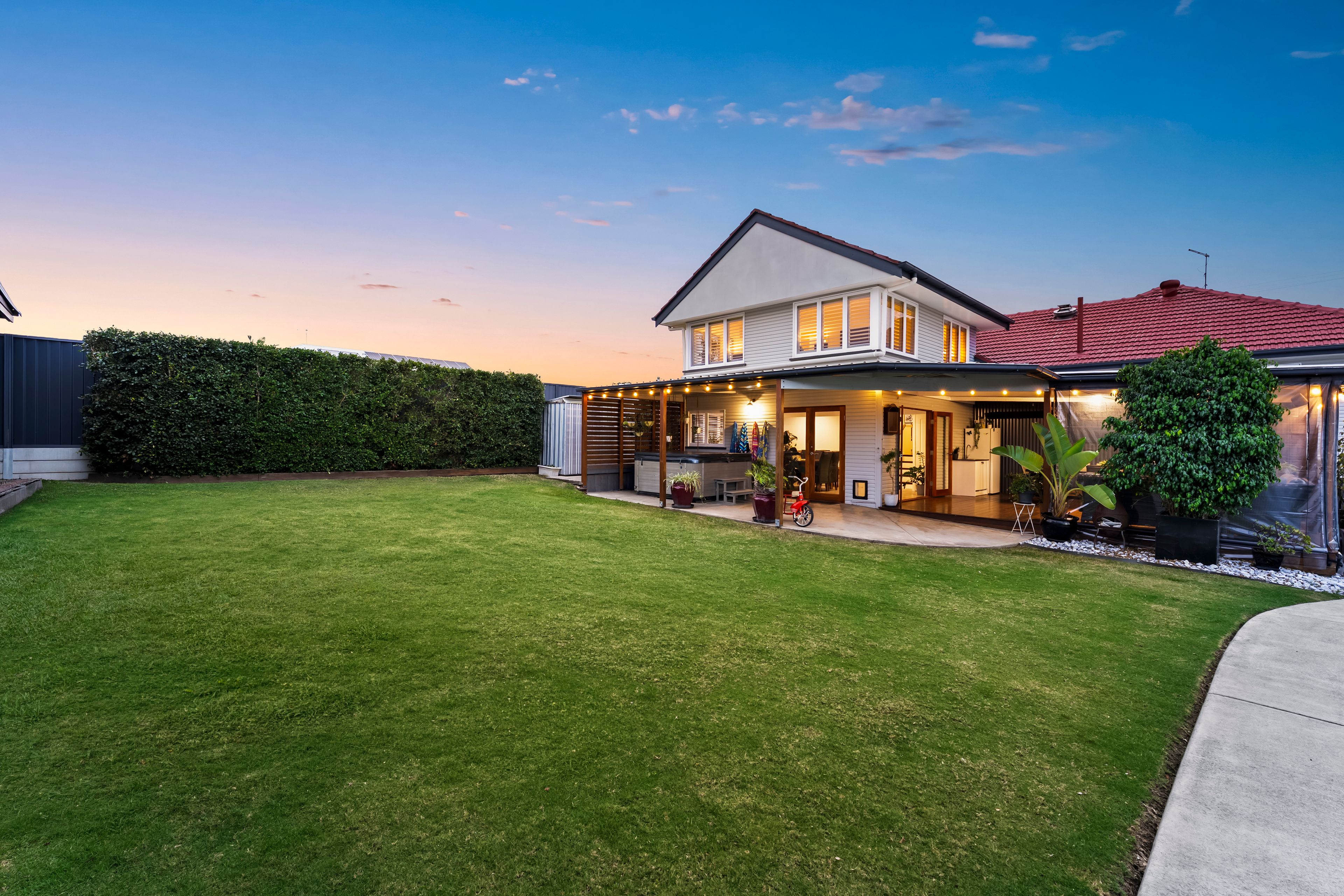 15 Lesina Street — photo from Ray White Mitchelton