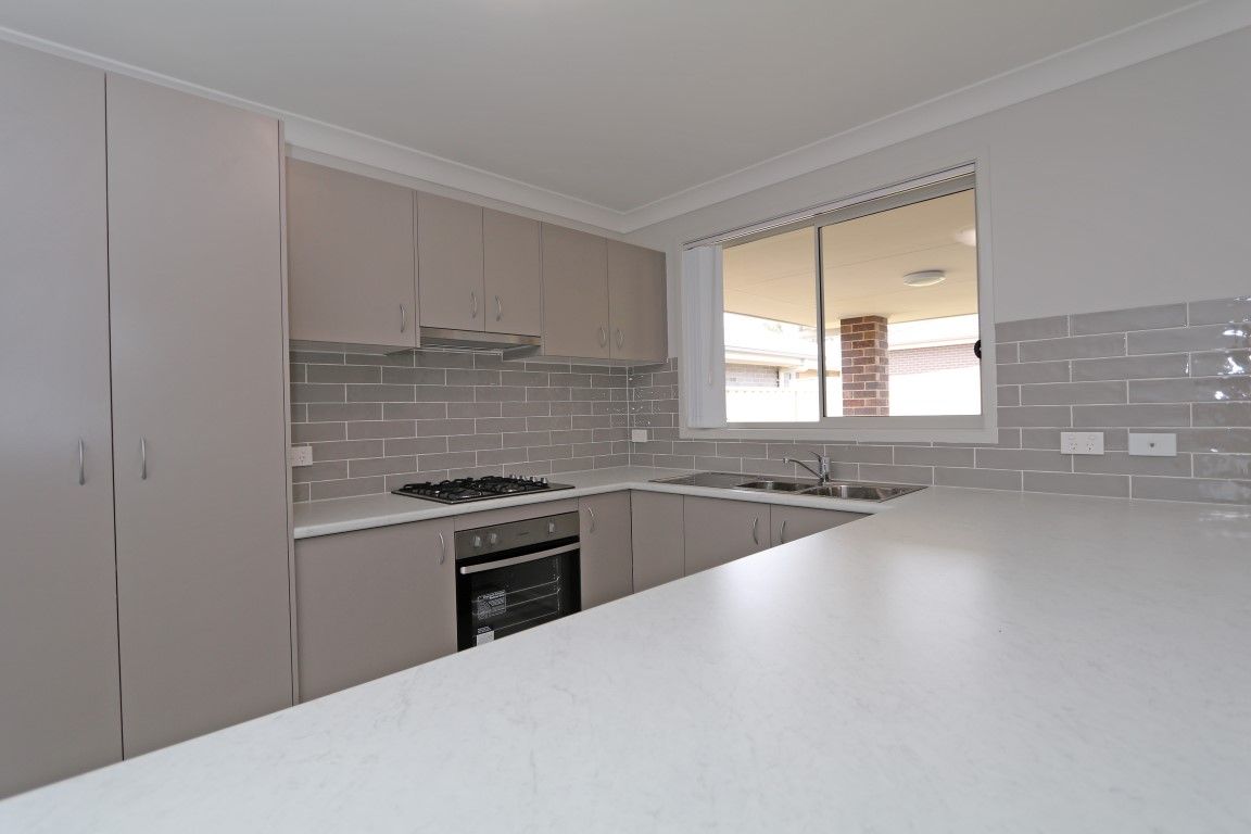 19 Station Street, Morisset, NSW 2264