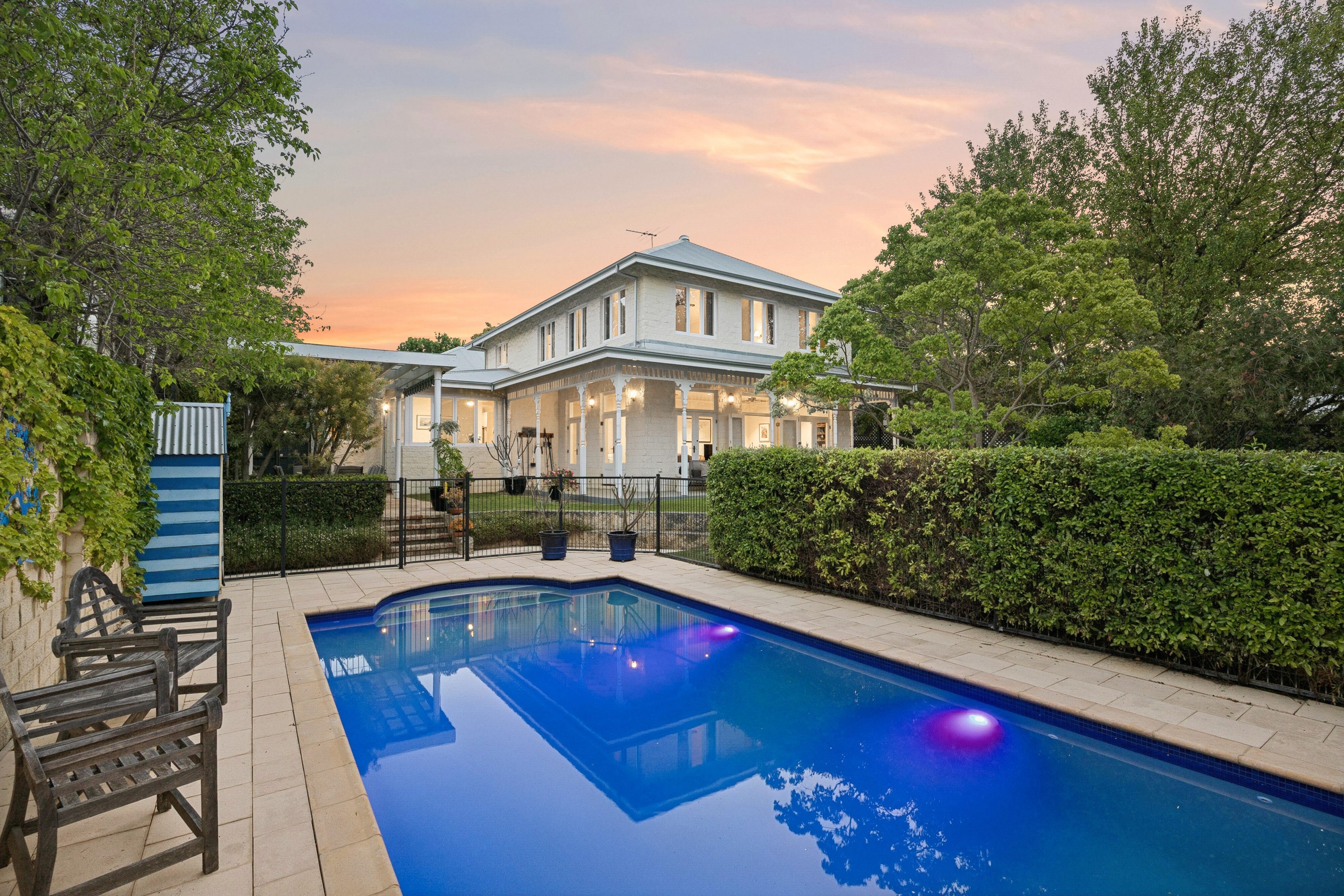 19 Irvine Street, Peppermint Grove, WA 6011
