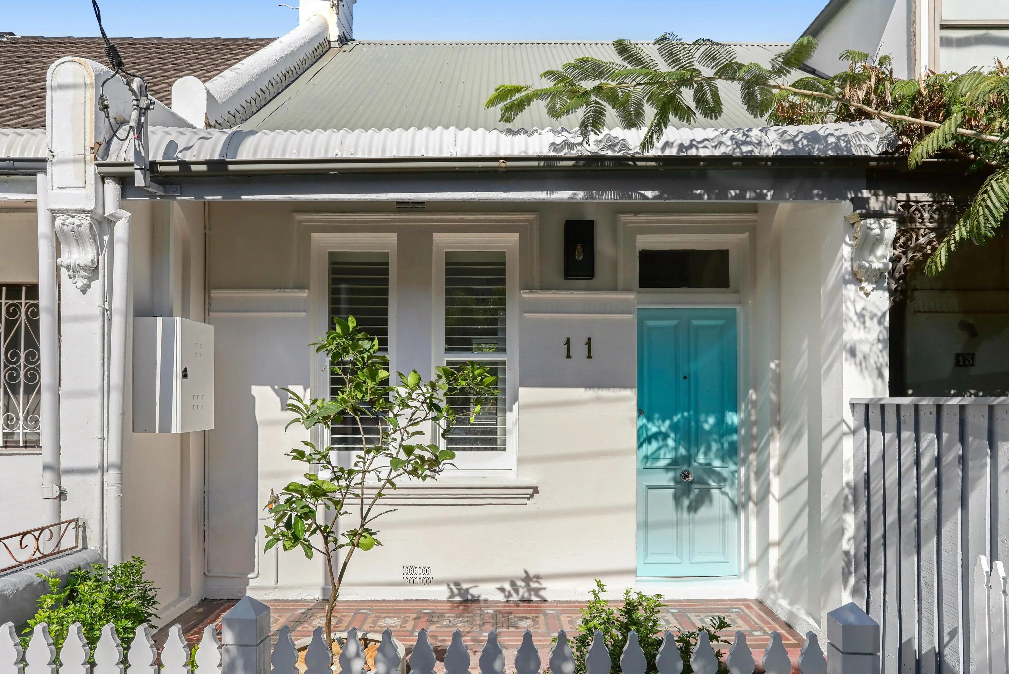 11 Walker Street — photo 2 of 11