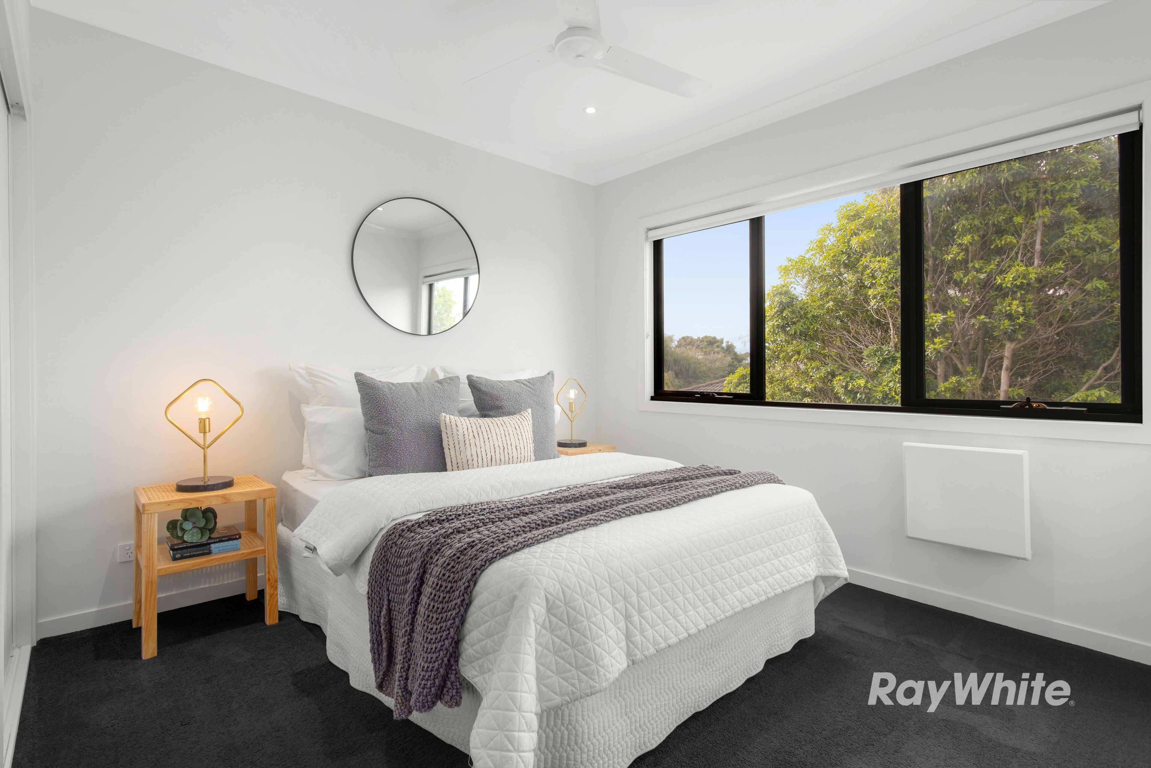 4/53 Bondi Road — photo 8 of 11