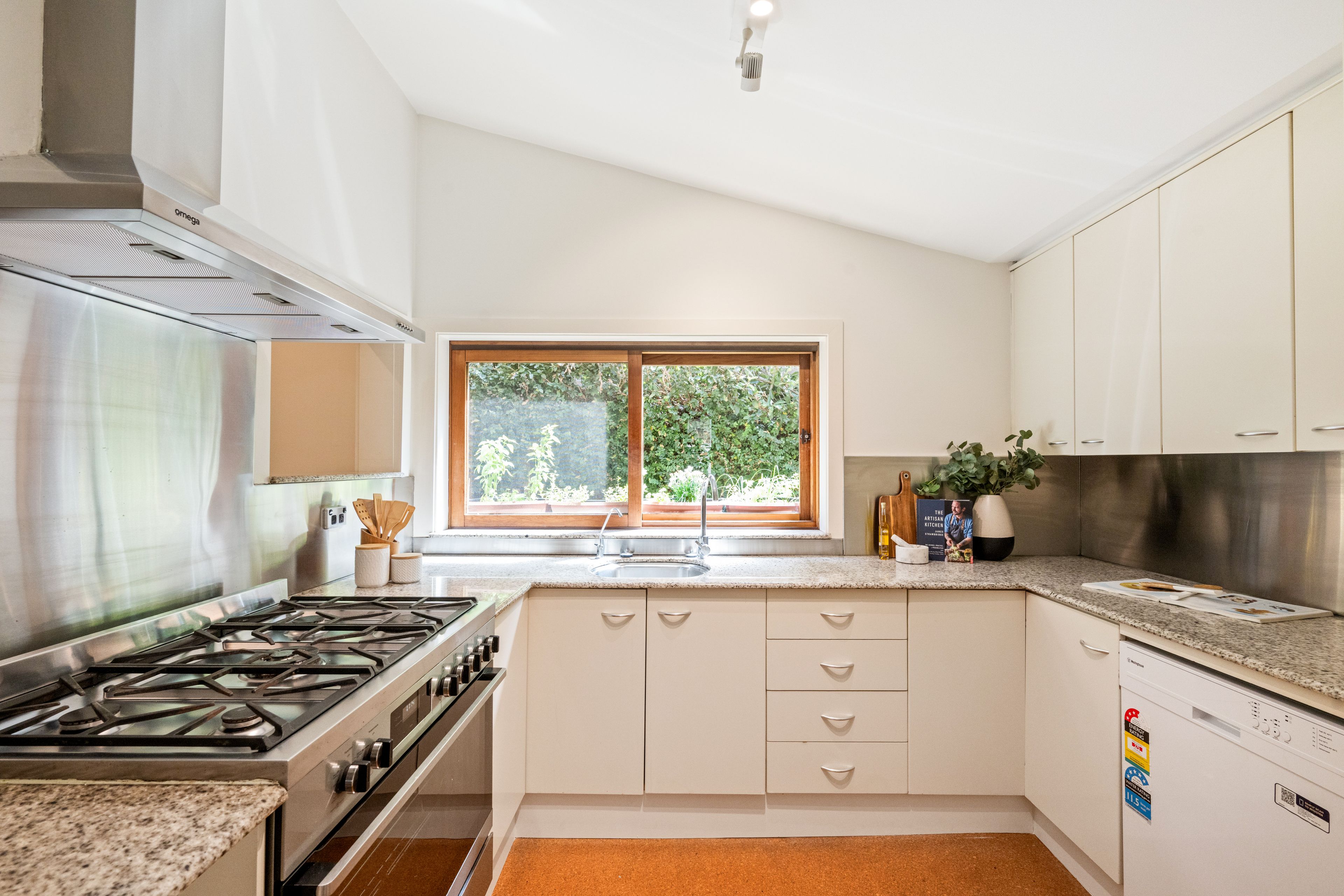 13 Mitchell Road — photo 6 of 16