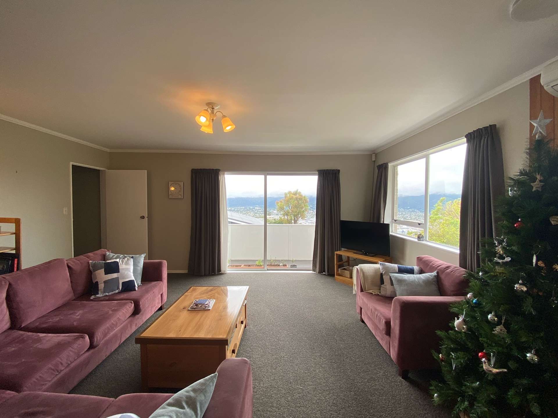 63 Harbour View Road photo 3