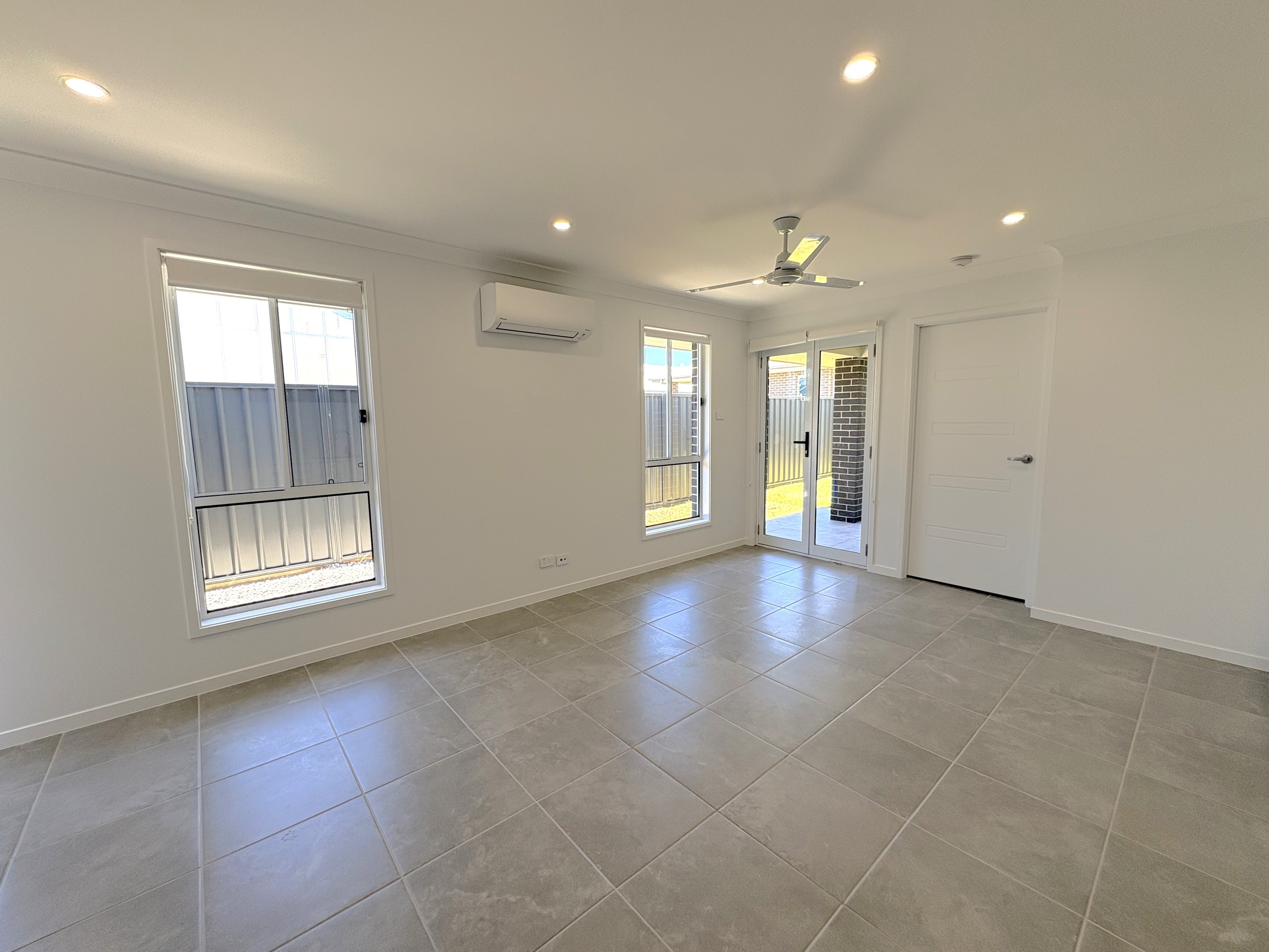 2/11 Linden Street, Lochinvar, NSW 2321