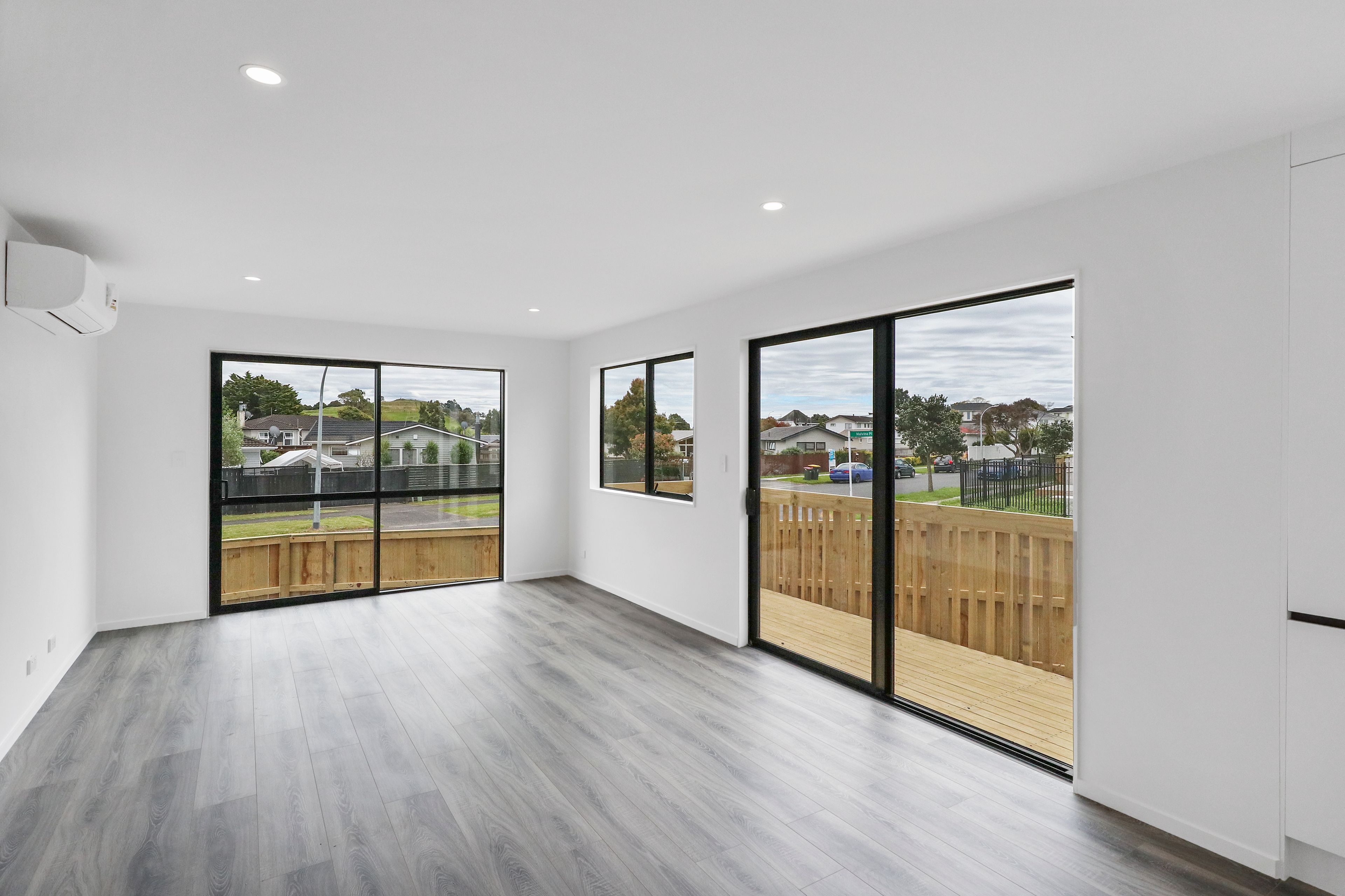 1b Malvina Place, Bucklands Beach, Manukau City