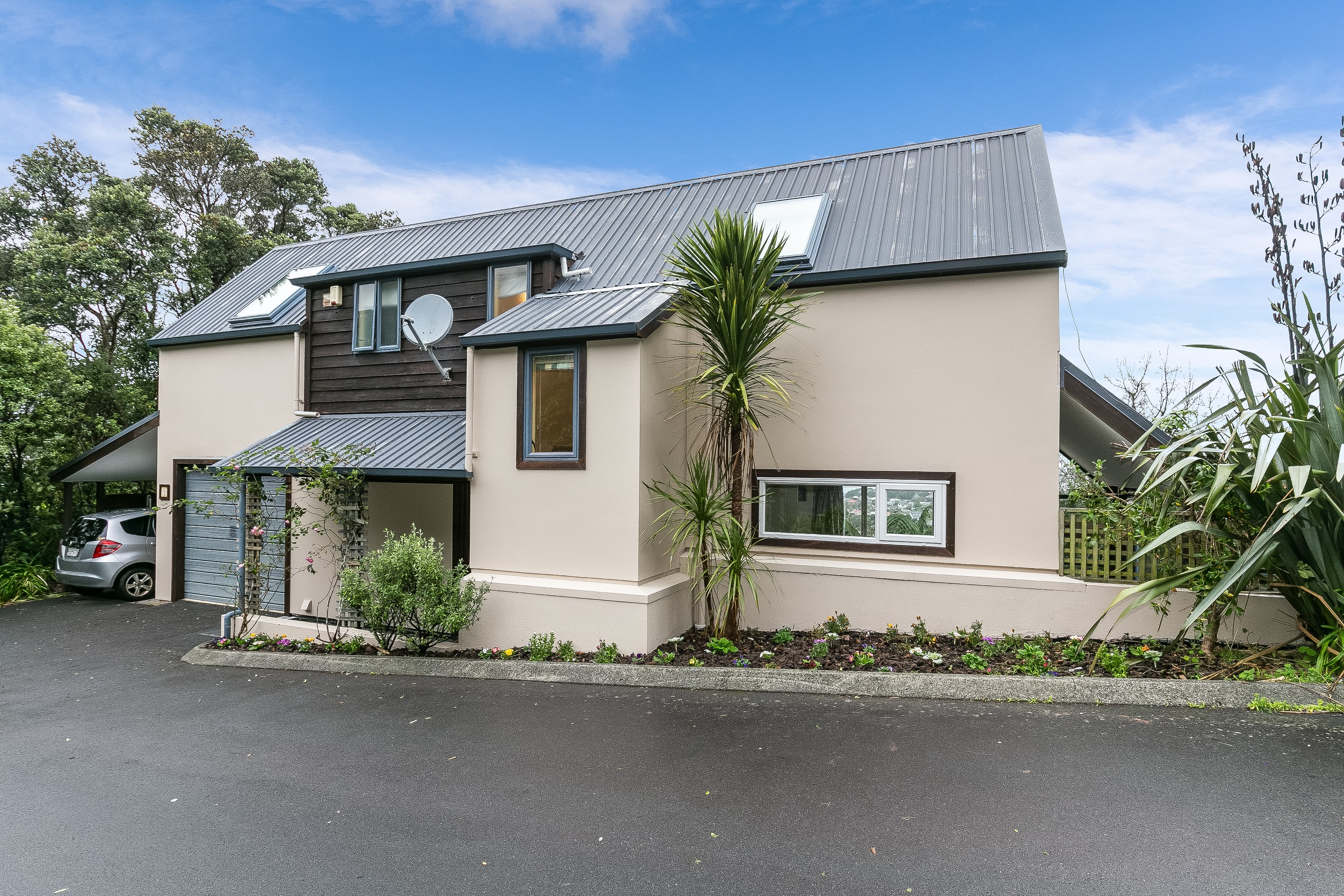 37 Orissa Crescent, Broadmeadows, Wellington City