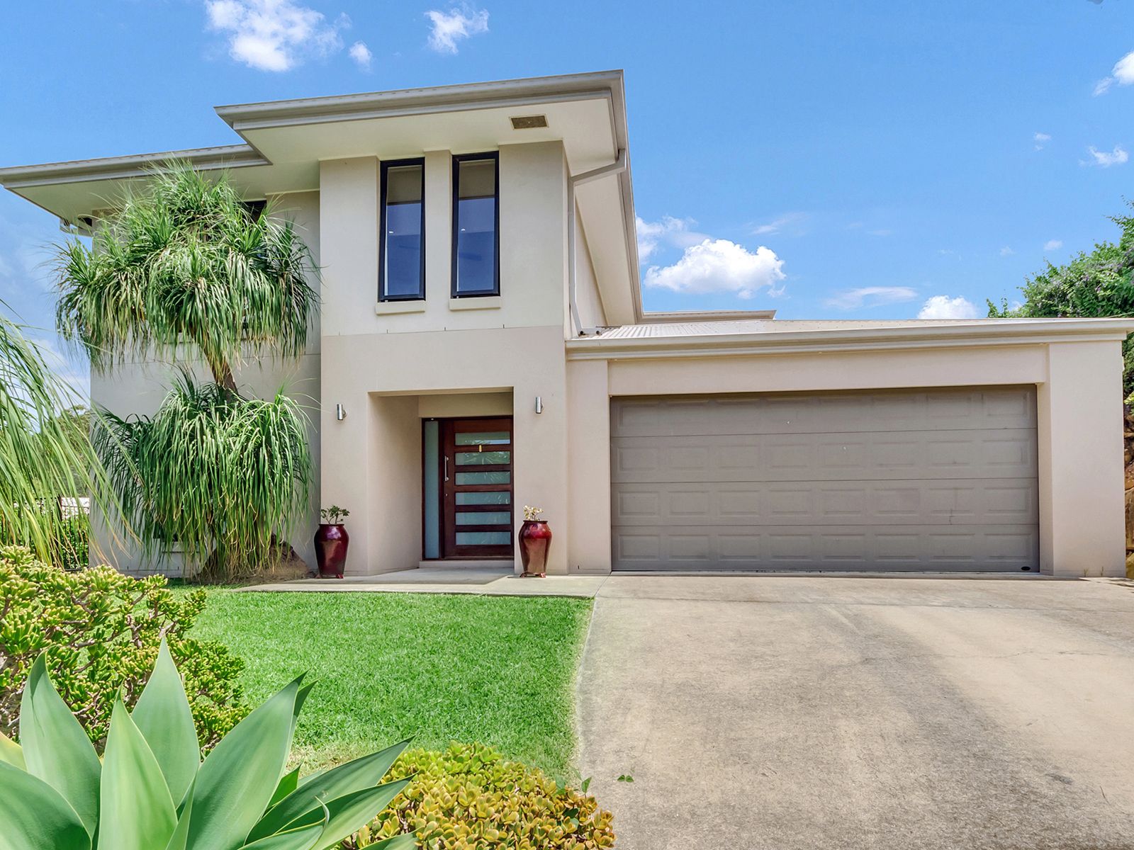 10 Ironbark Circuit, Everton Hills, QLD 4053