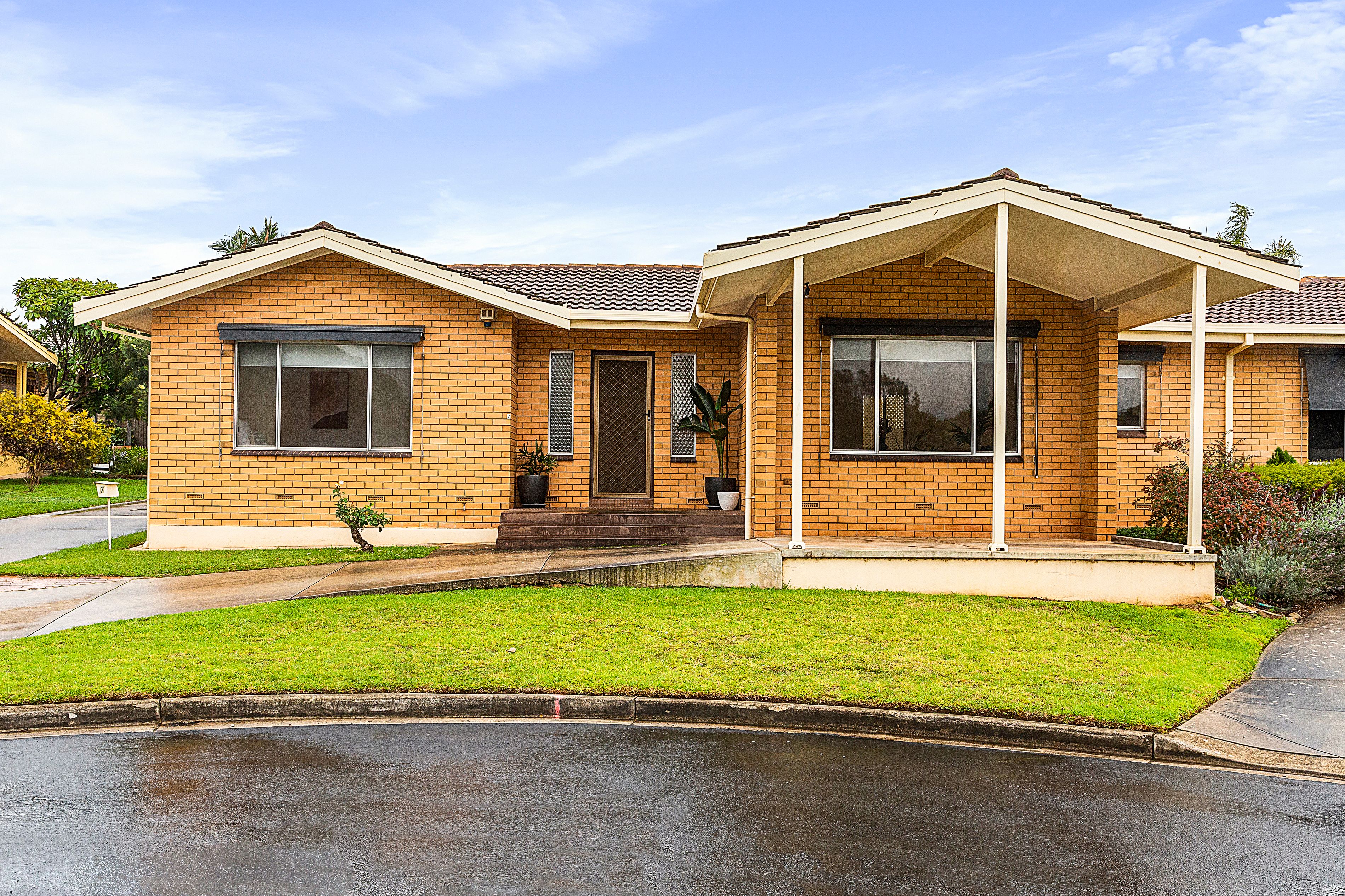 8 Muhlhan Avenue, Windsor Gardens SA 5087