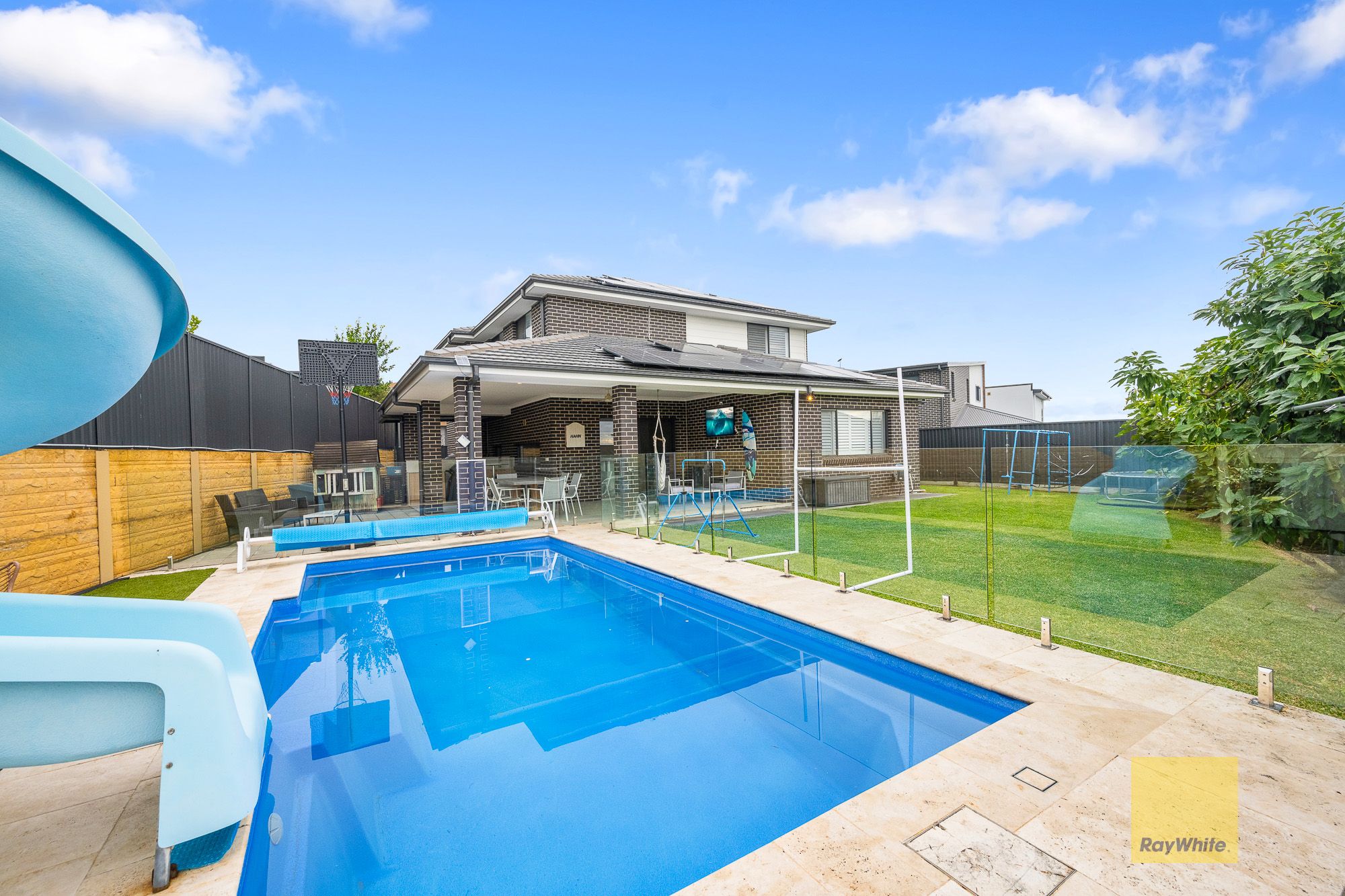 4 Farview Drive — photo from Ray White Macarthur Group