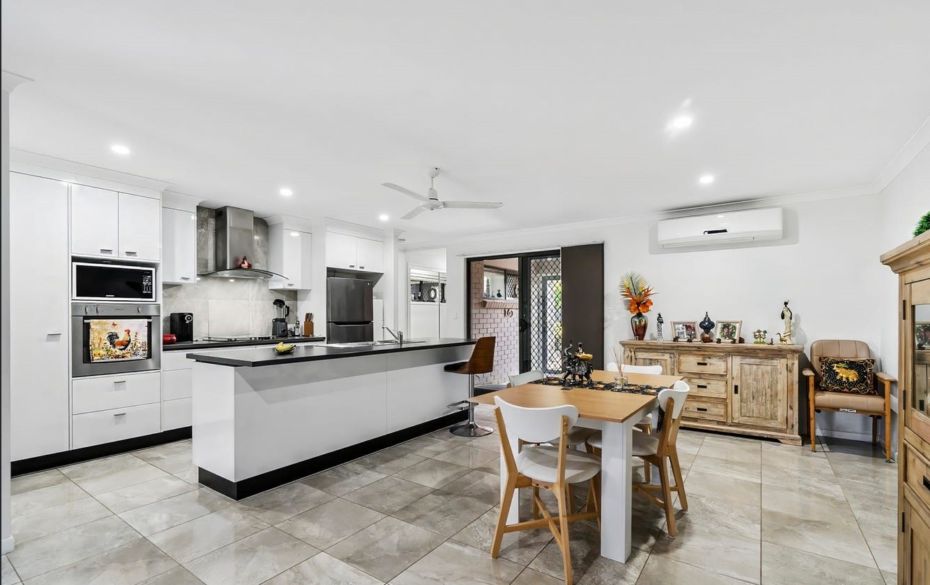 2/2 Finch Avenue, Yeppoon, QLD 4703