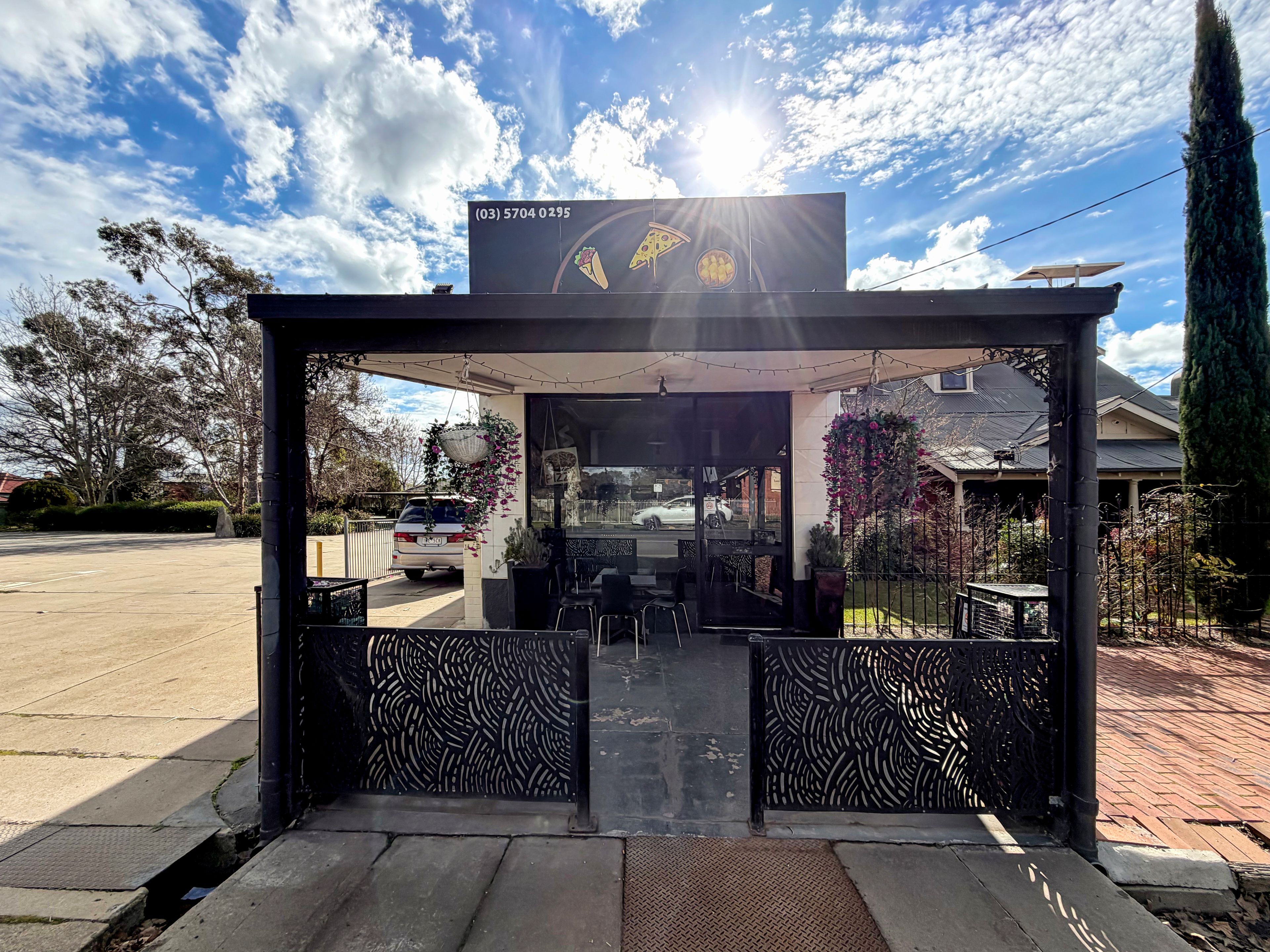 16 Clifton Street — photo 9 of 9