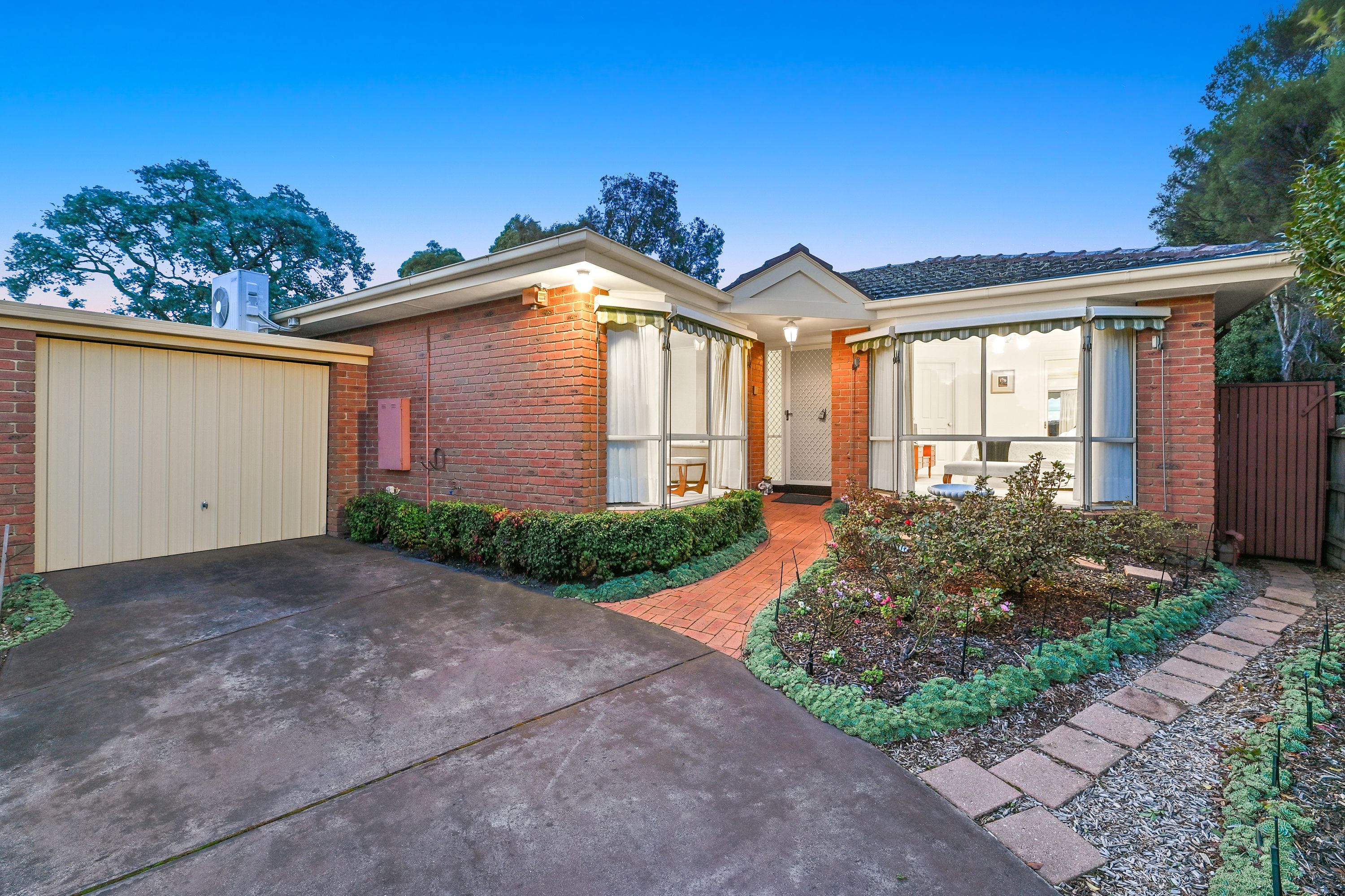 18 Edith Street, Glen Waverley VIC 3150