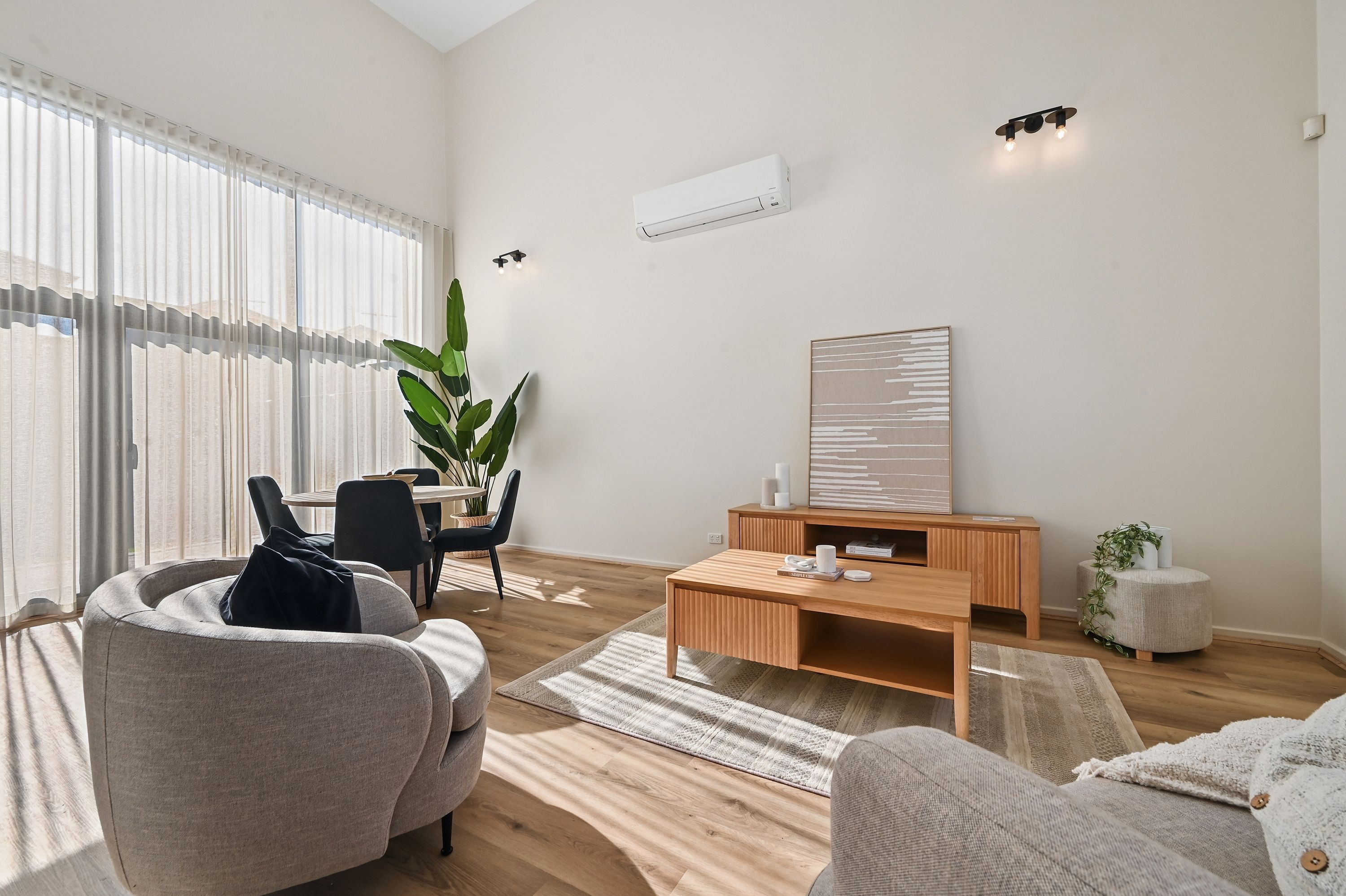 54 The Strand — photo 15 of 30
