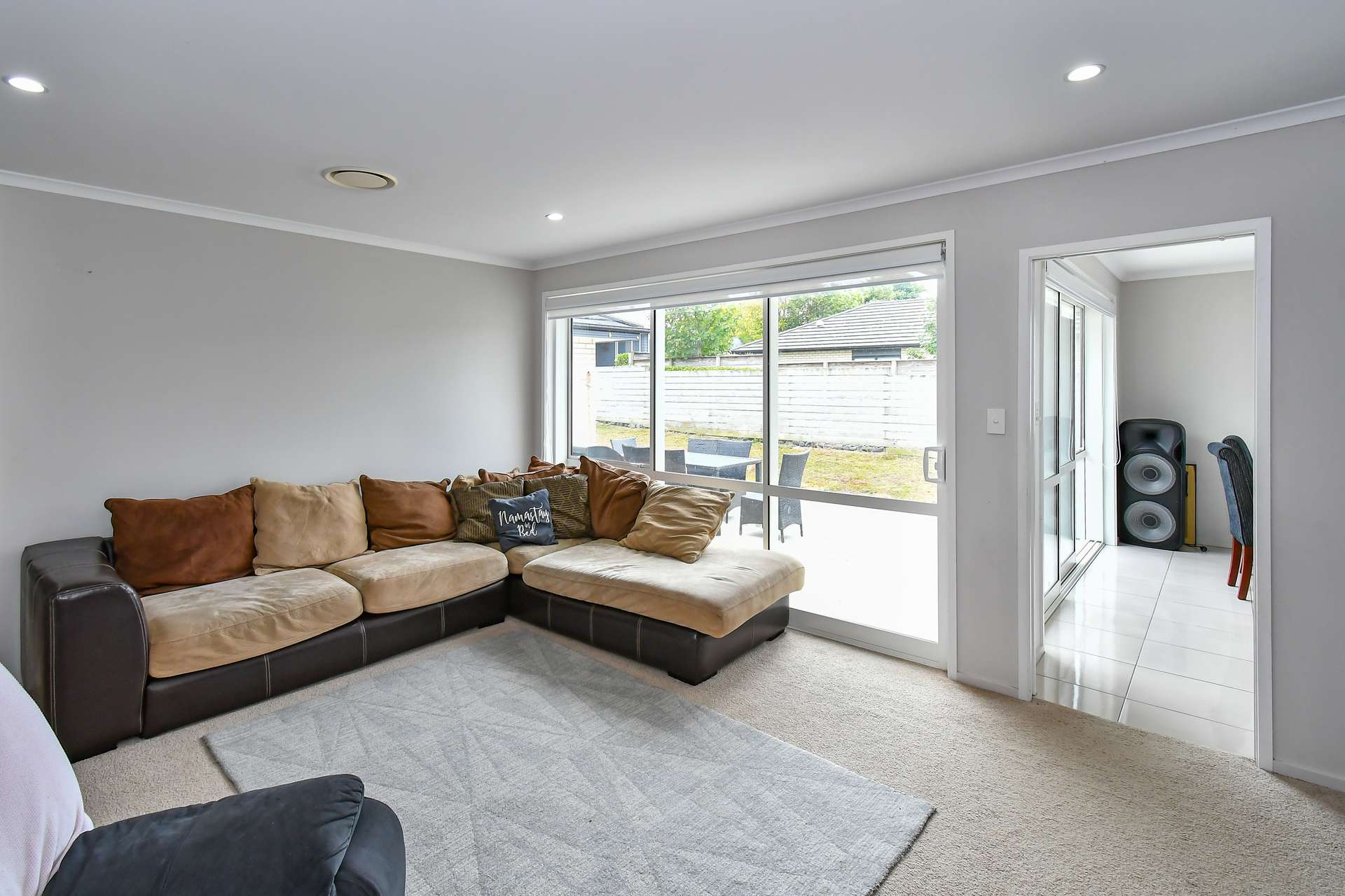 16 Pyne Crescent photo 2