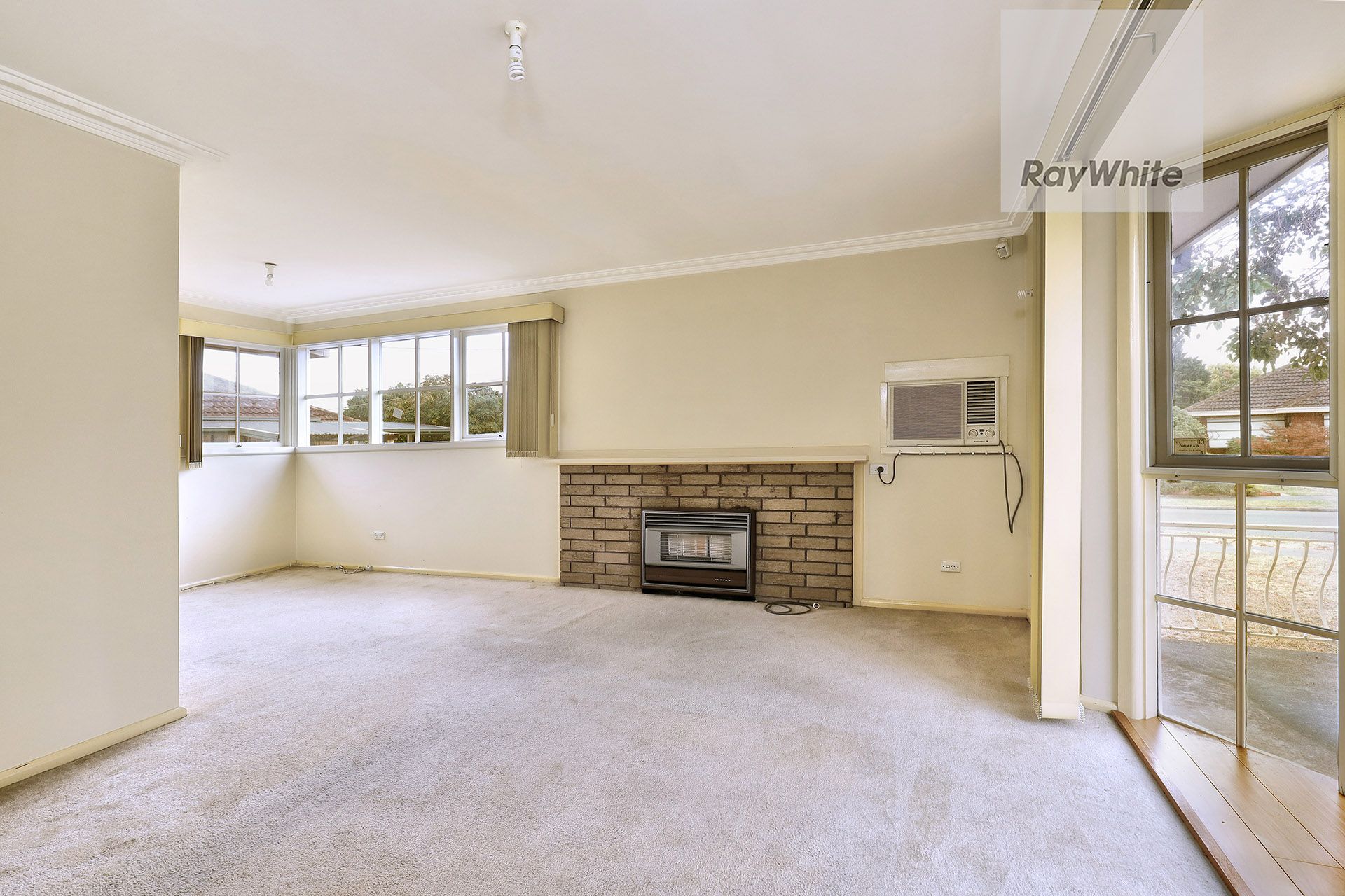 10 Christopher Crescent, Tullamarine, VIC 3043
