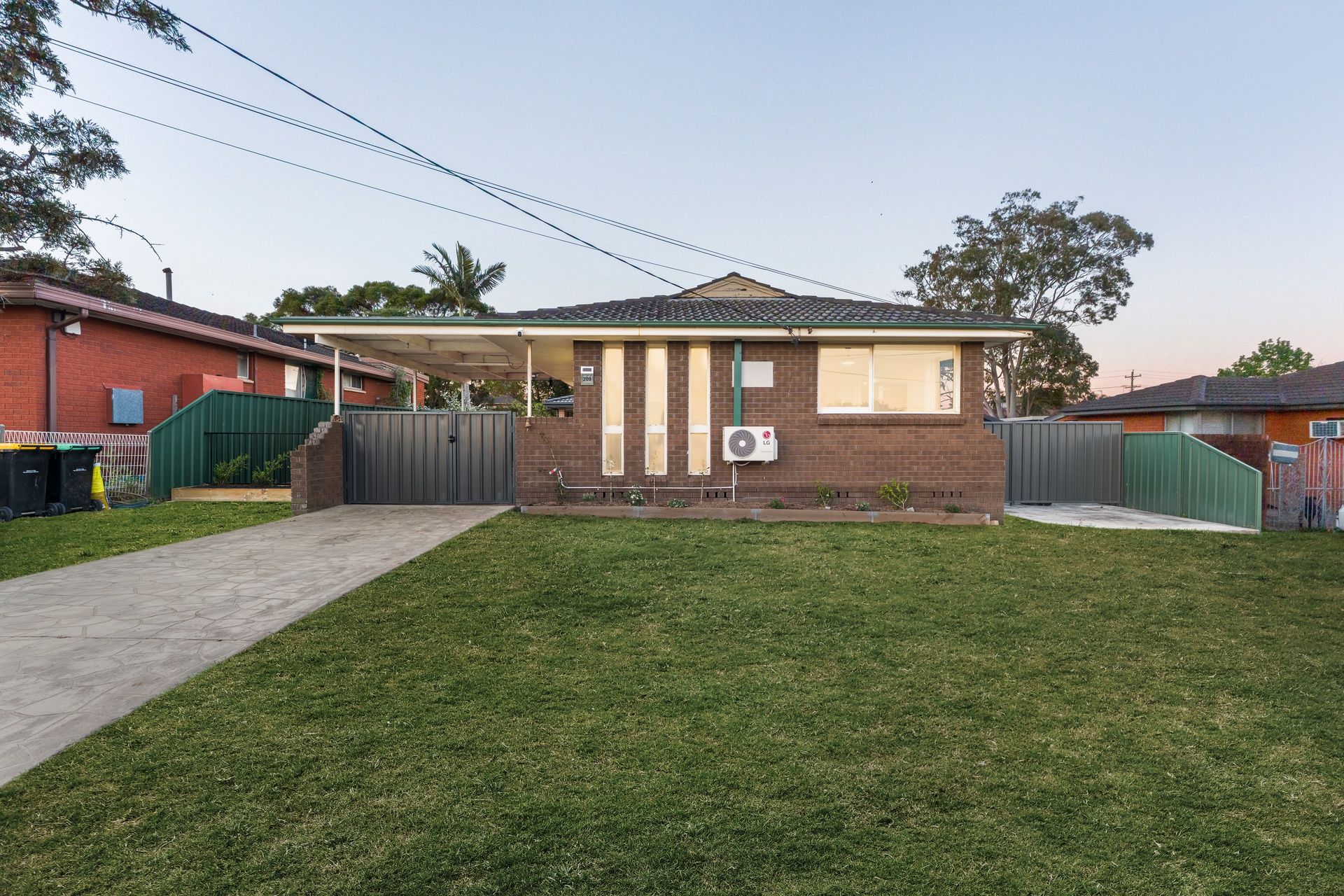 209 & 209A Shepherd Street — photo from Ray White United Group