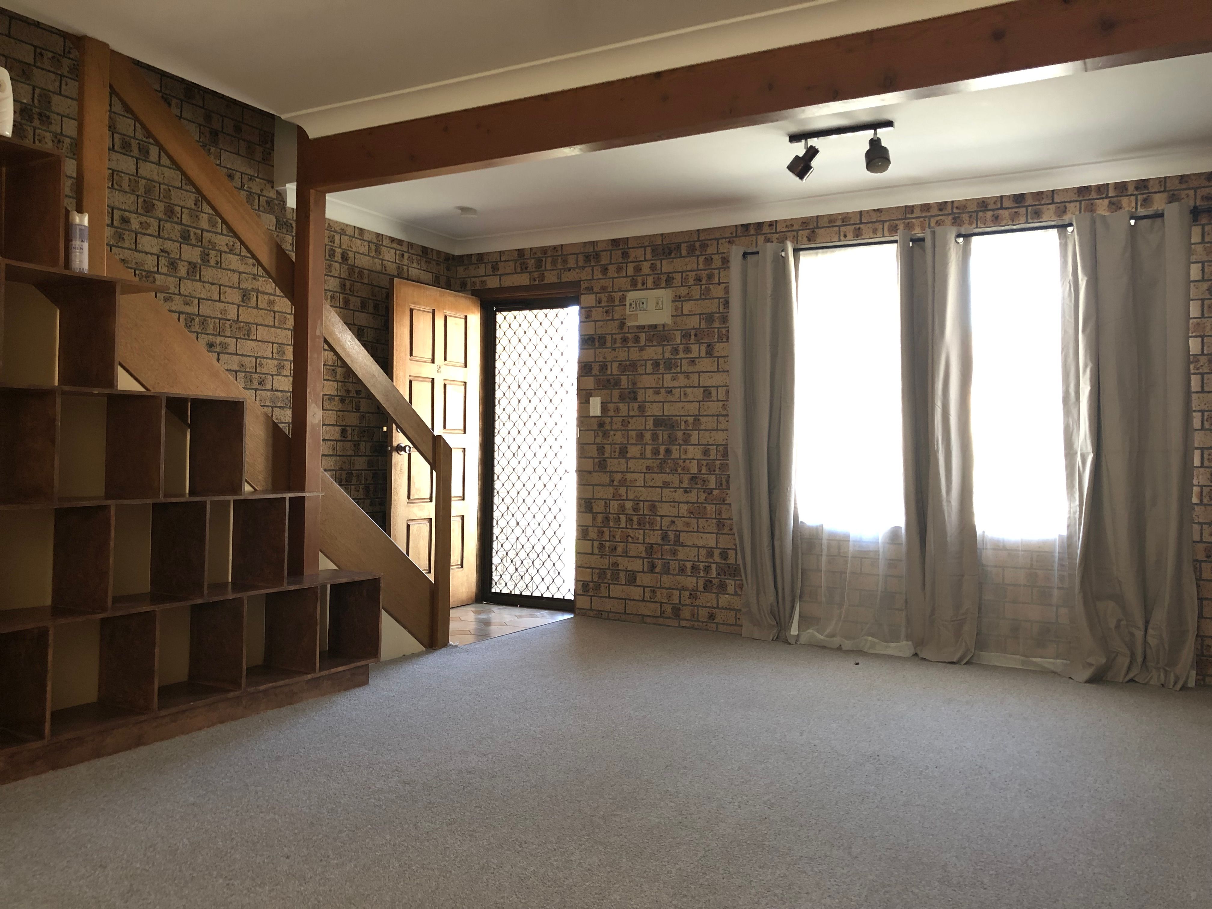 2/18 Pur Pur Avenue, Lake Illawarra, NSW 2528
