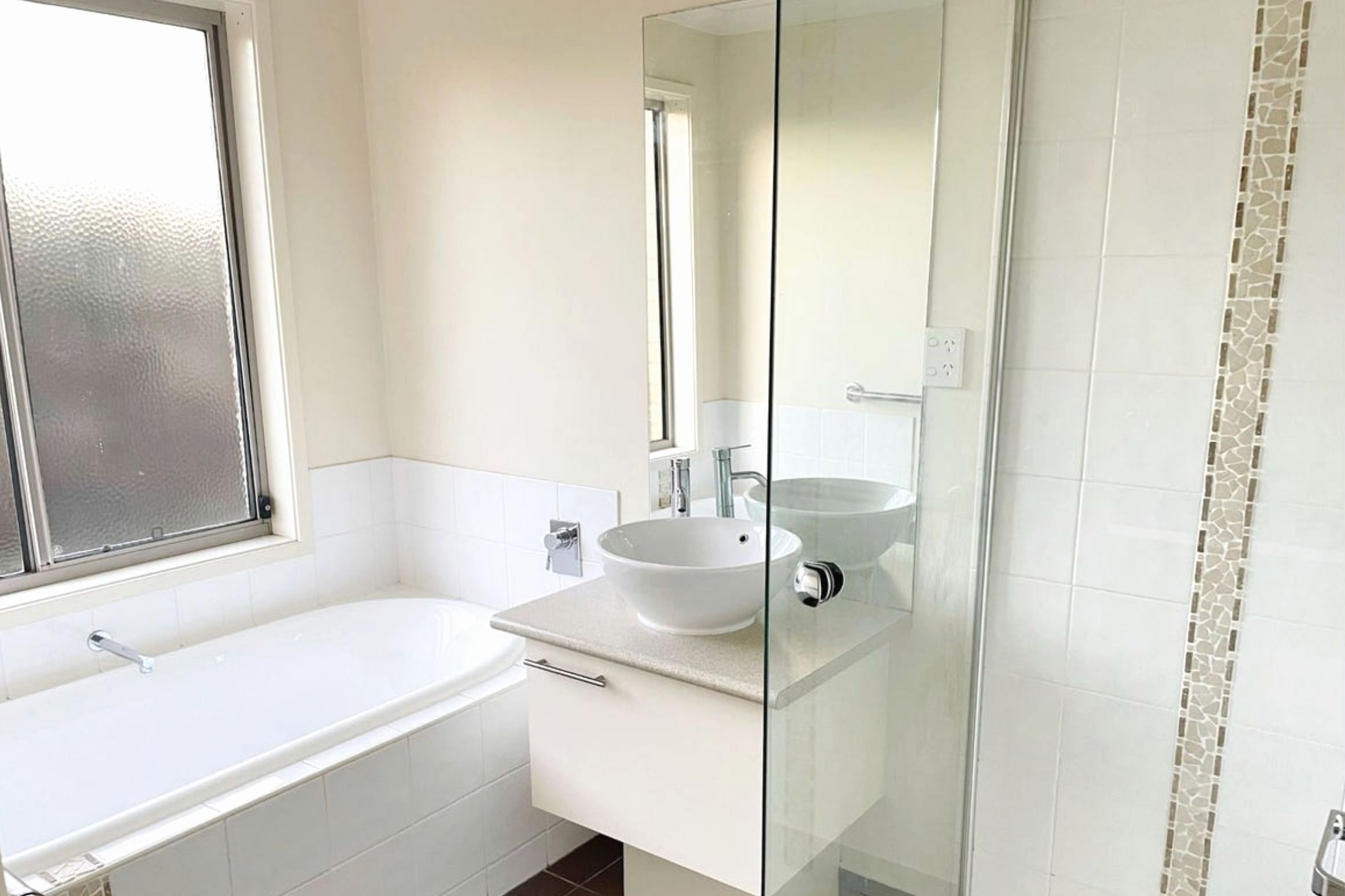 10 Mcdowell Drive — photo 7 of 12