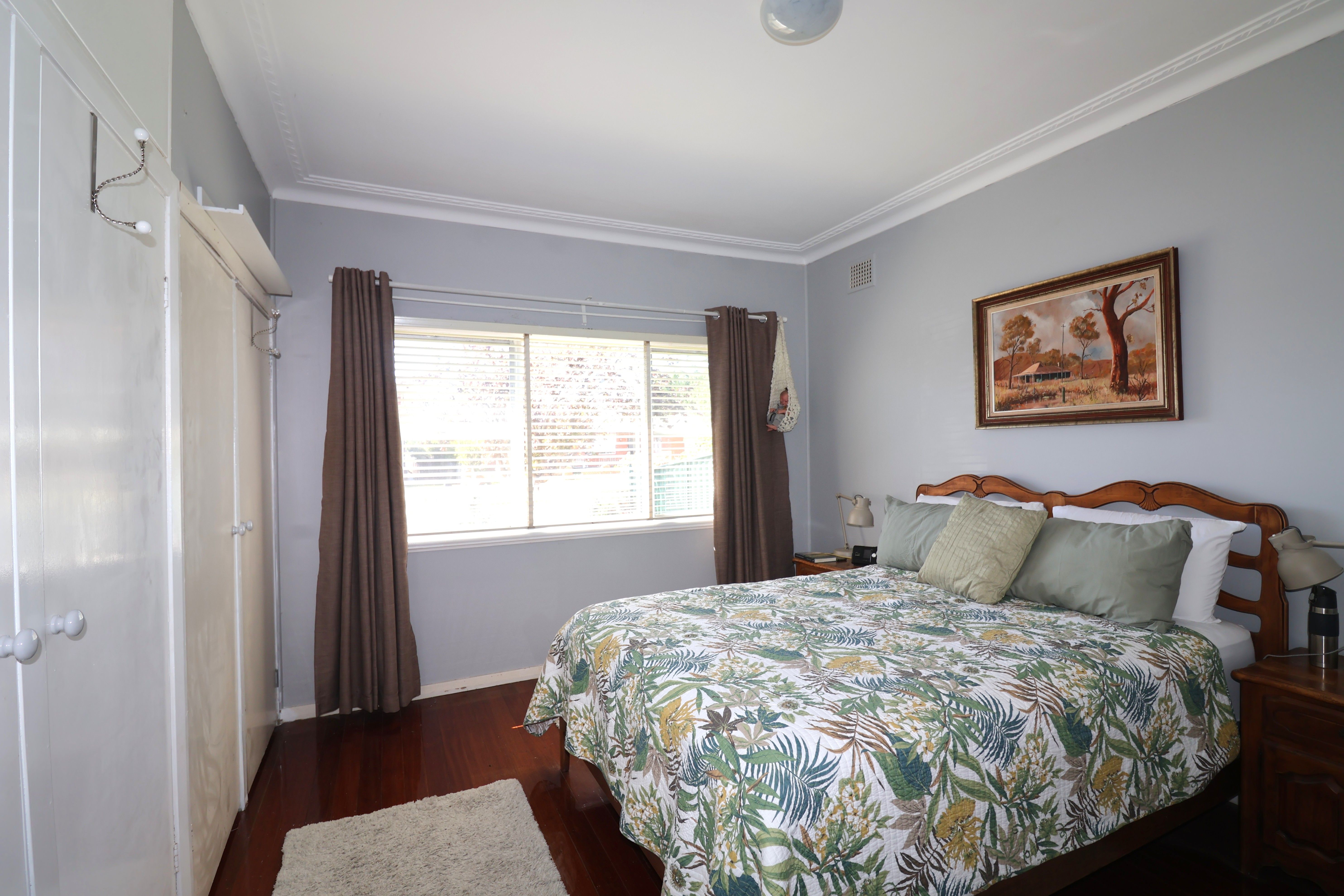 10 Pitt Street — photo 4 of 10
